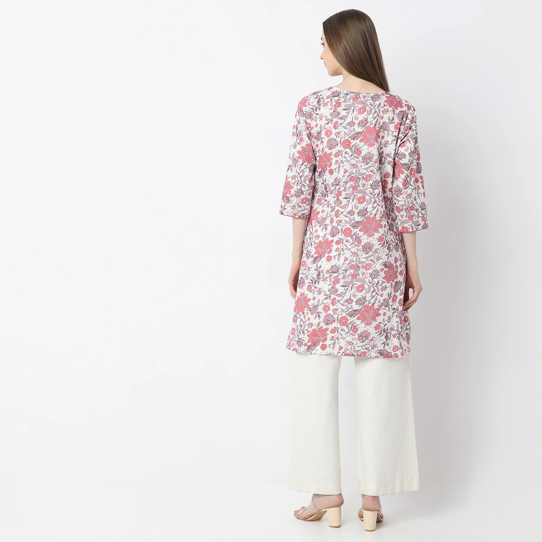Floral Print Straight Kurta - Image 3
