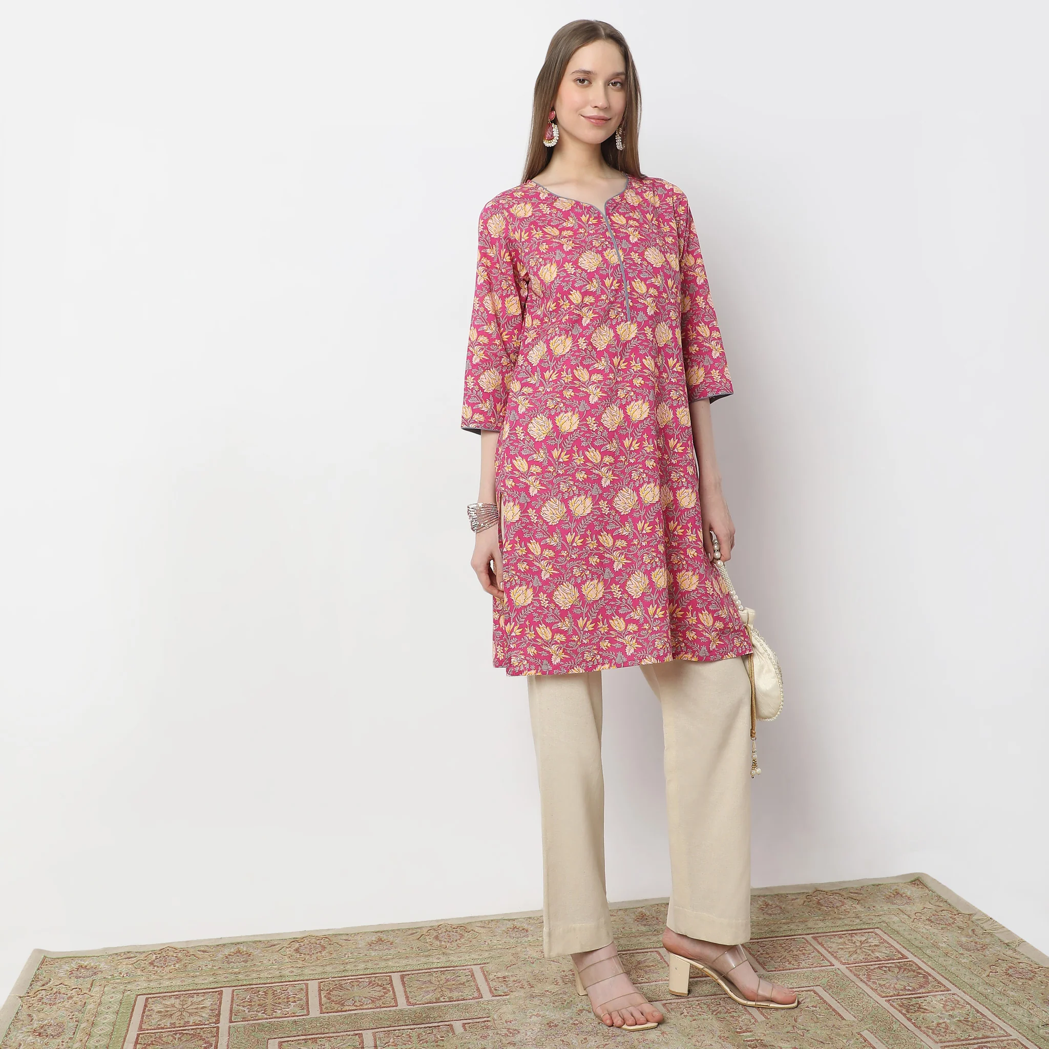 Floral Knee Length Printed Straight Fit Table Kurta