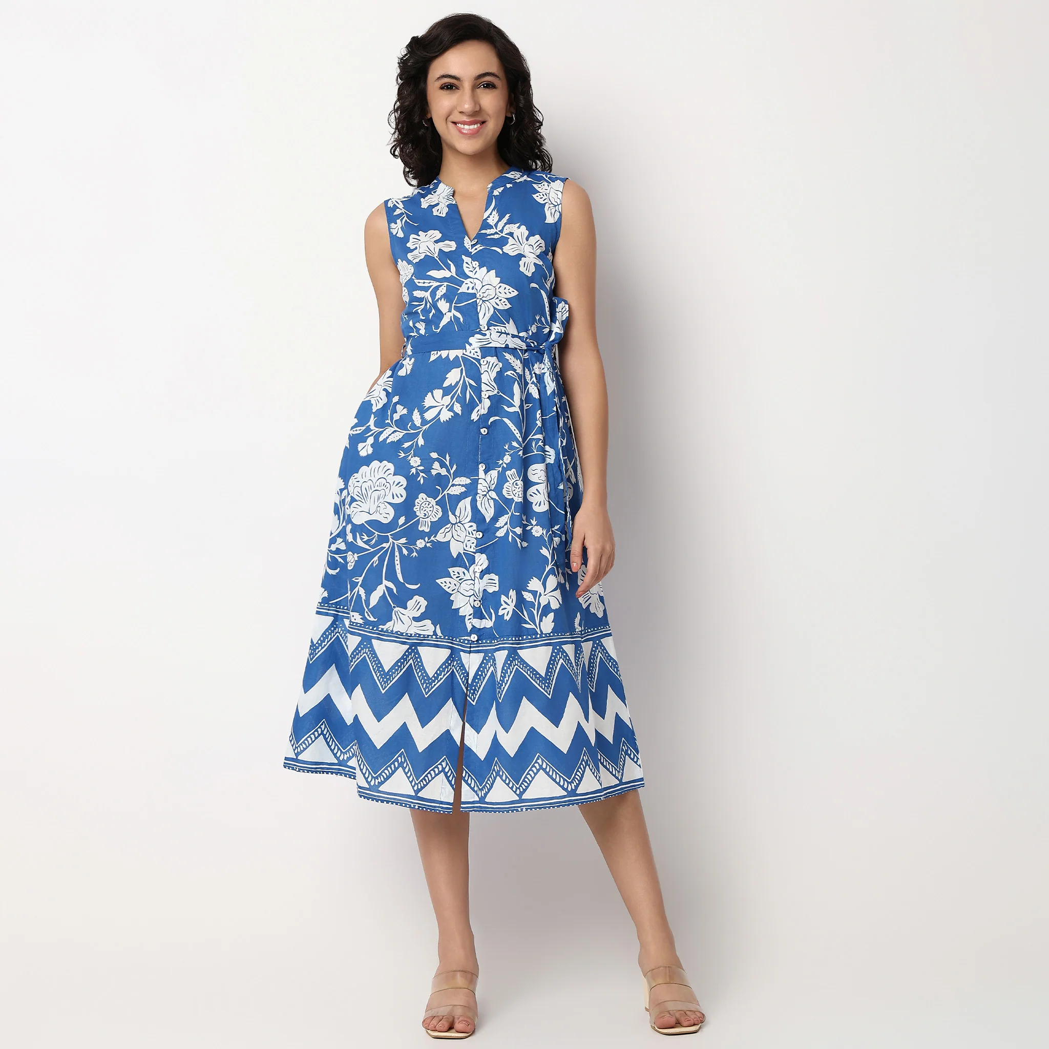 Floral Print Flared Dress With Waist Tie-Up Detail - Image 2