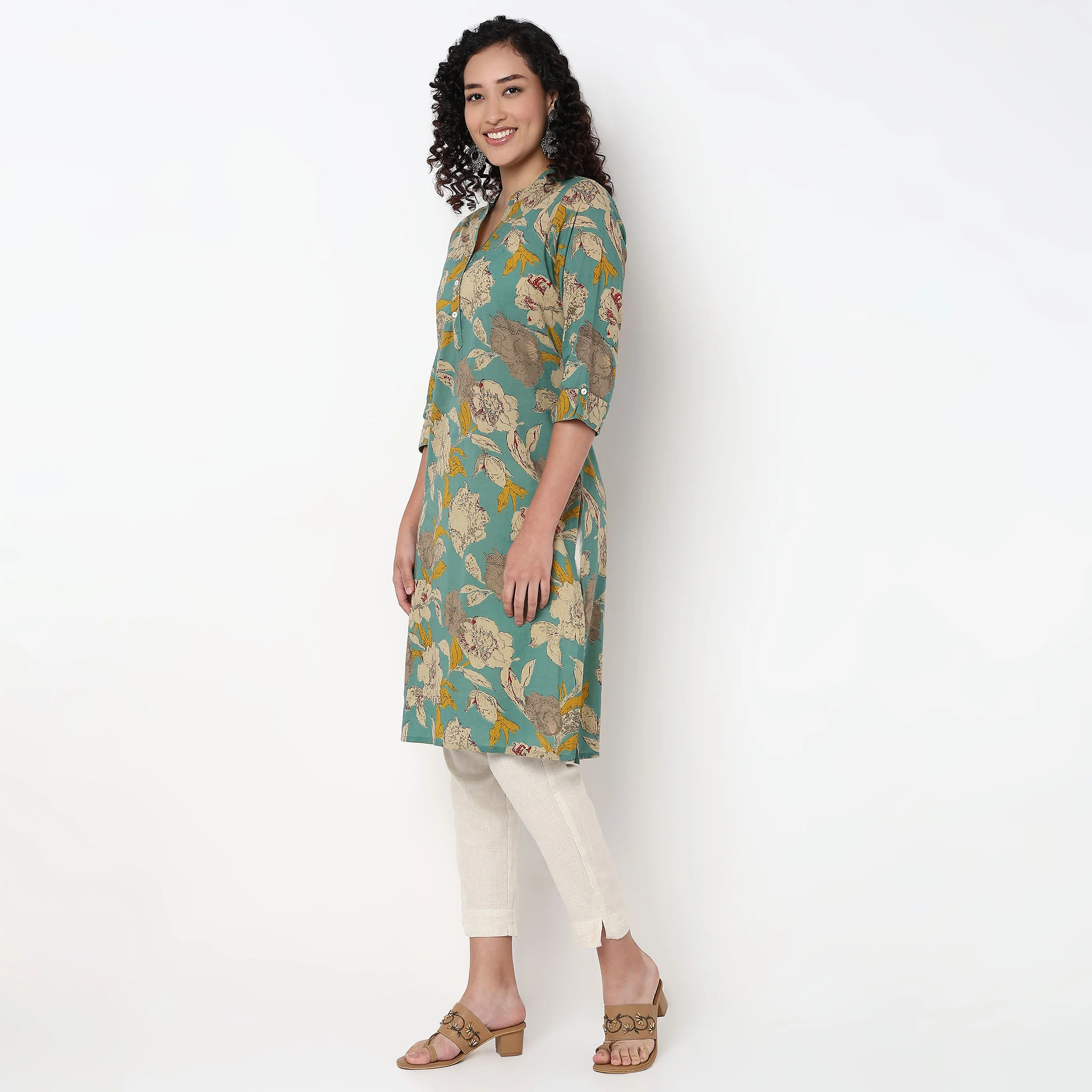 Floral Band Neck Half Placket Kurta - Image 5