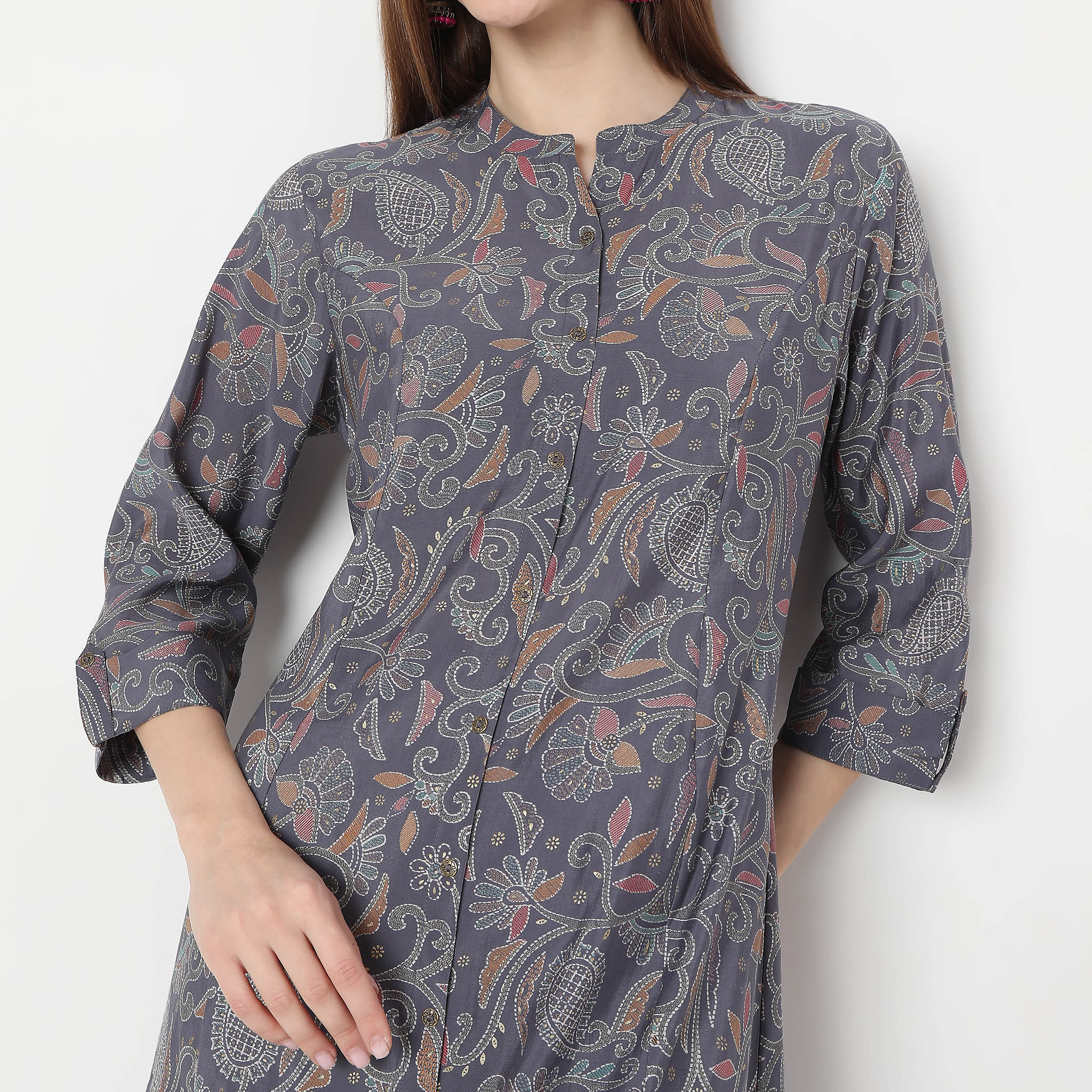 Floral Print Calf Length A-Line Kurta With Pant Set - Image 4