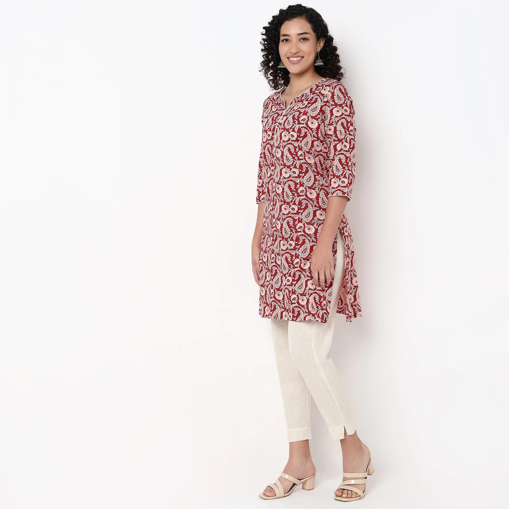 Floral Print Long Kurta - Image 10