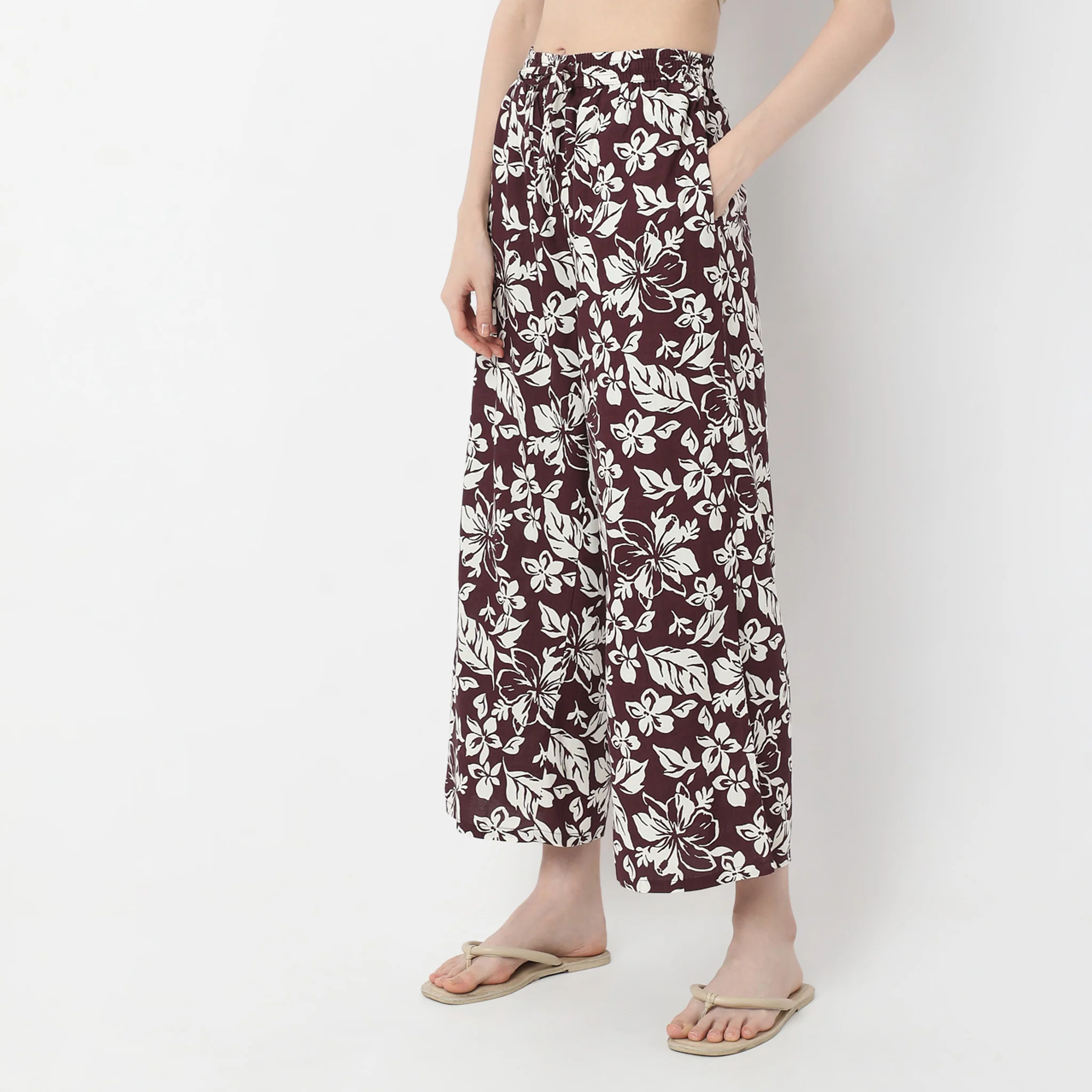 Floral Print Mid-Rise Lounge Palazzos - Image 5