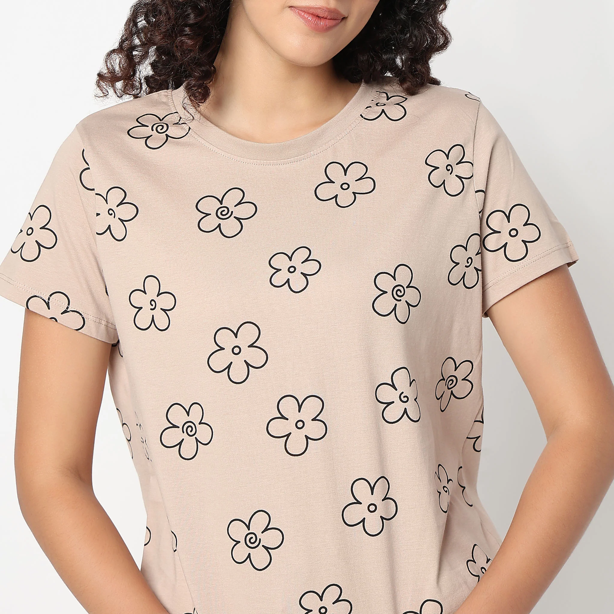 Floral Print Round Neck Loungewear T-Shirt - Image 9
