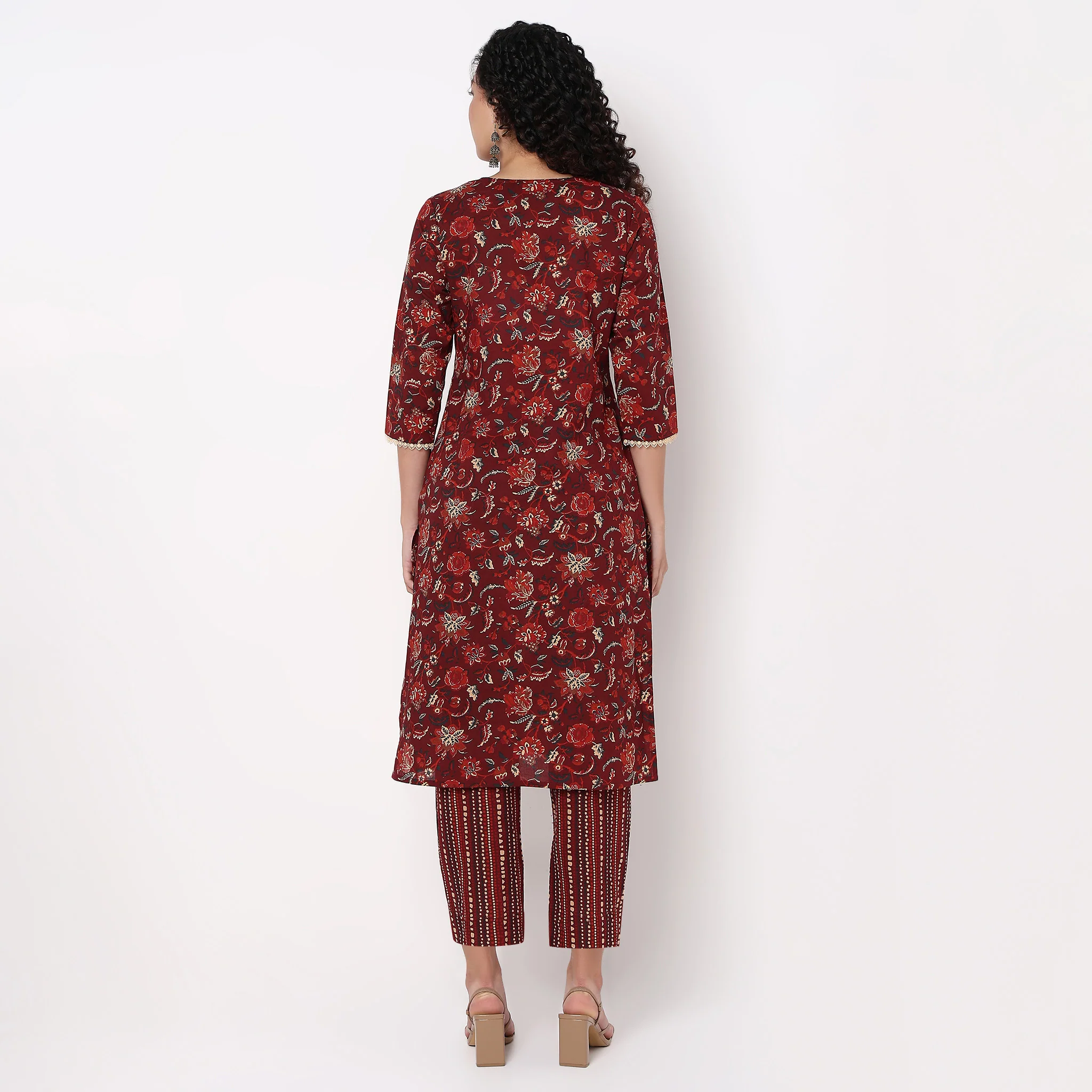 Floral Print Cotton Kurta With Pant Set - Image 3