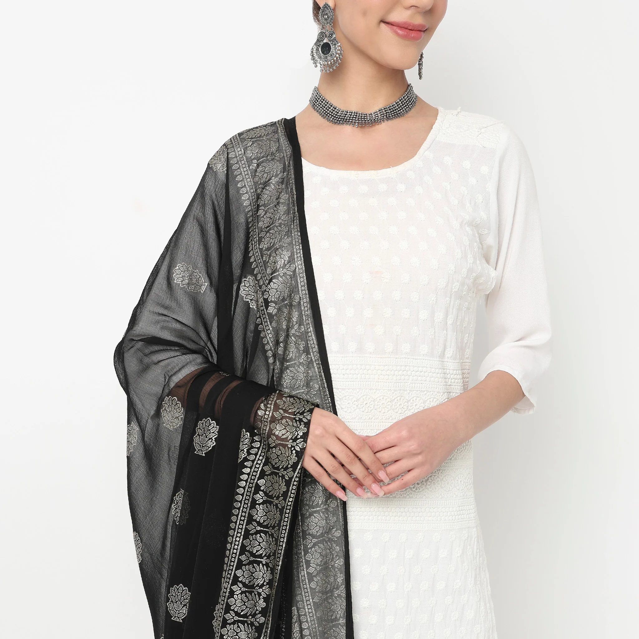 Foil Printed Chiffon Dupatta - Image 9