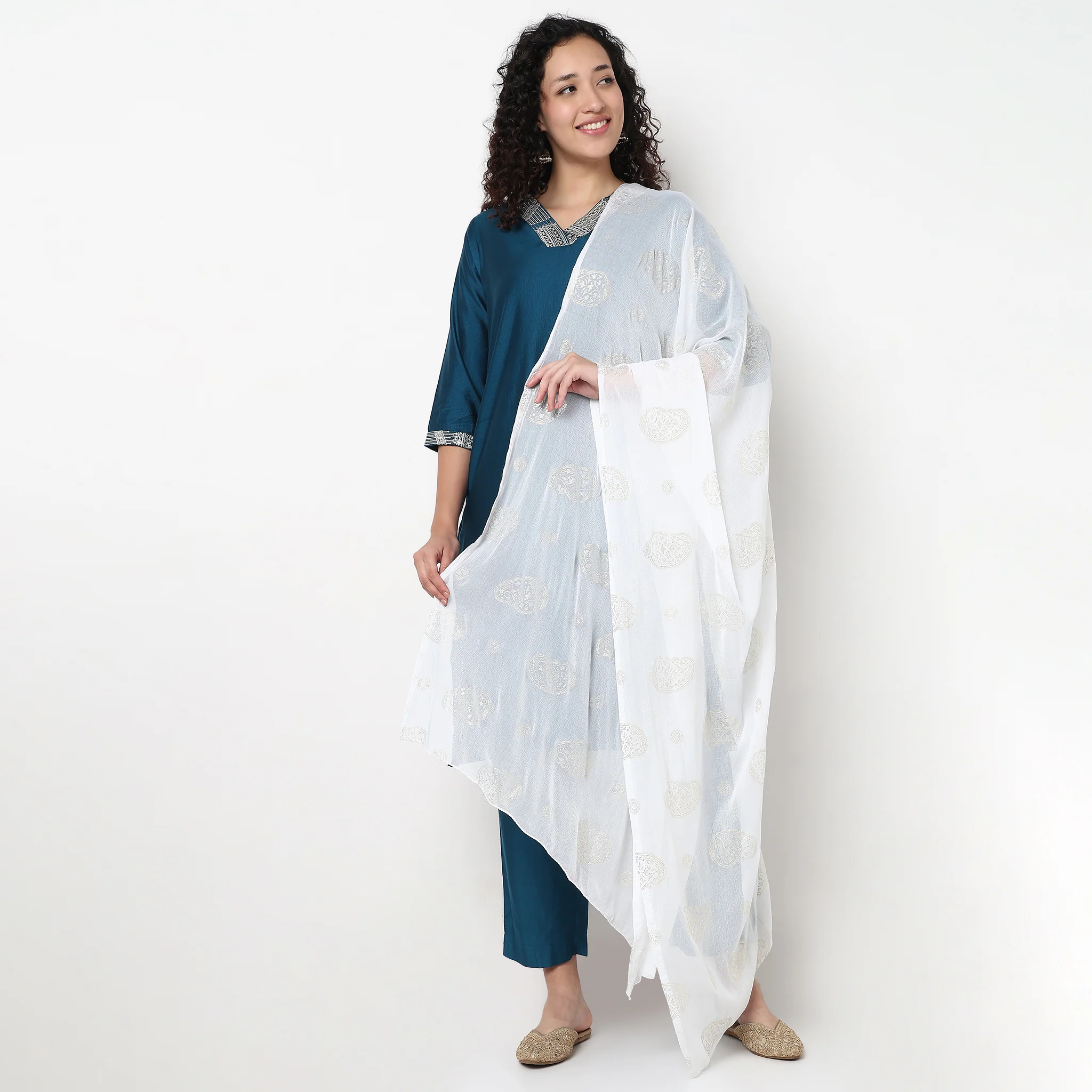 Foil Printed Chiffon Dupatta - Image 7