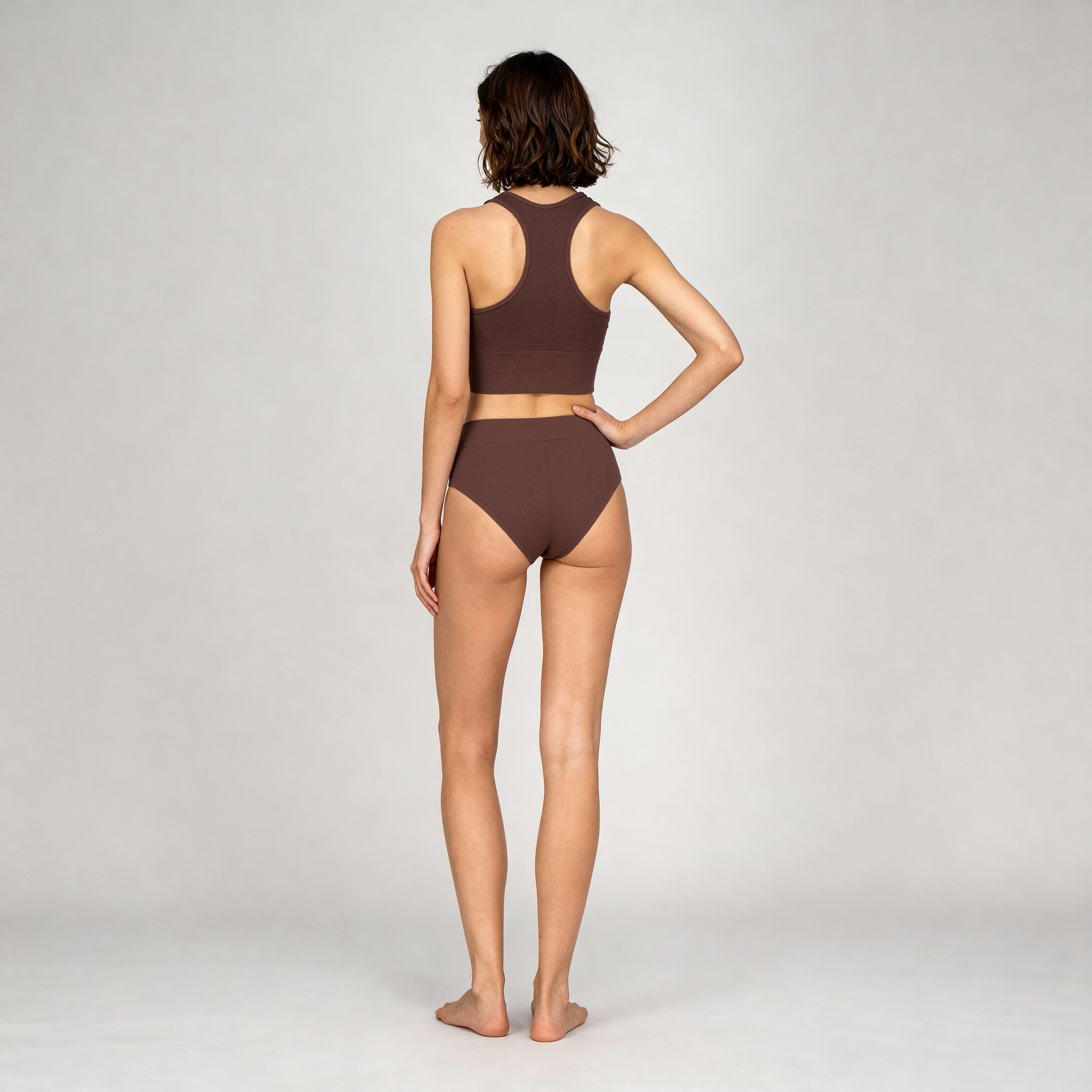 Full Coverage Seamless Racer Back Bra - Image 10