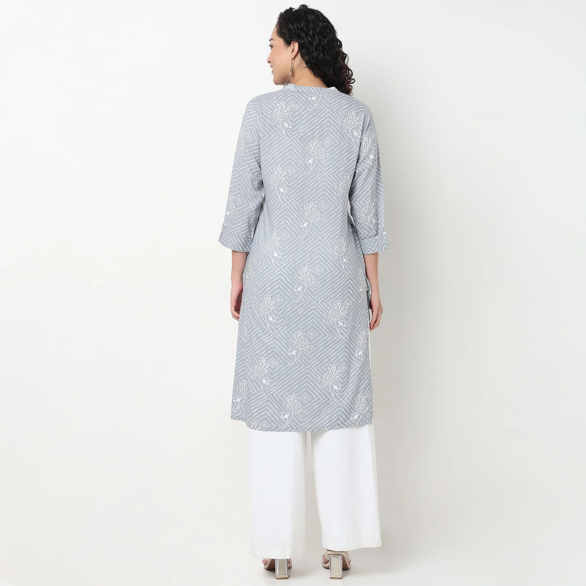 Printed Full Placket Long Kurta - Image 3