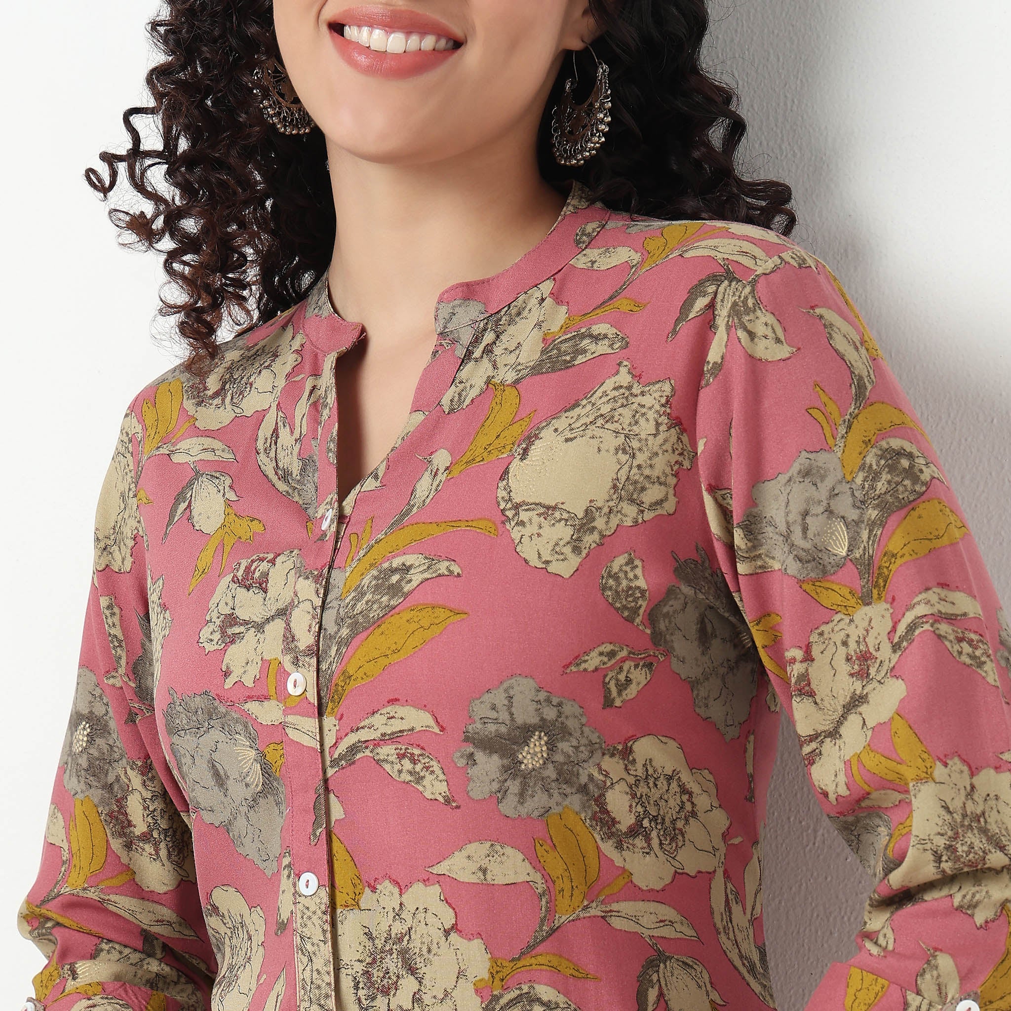 Printed Full Placket Long Kurta - Image 4