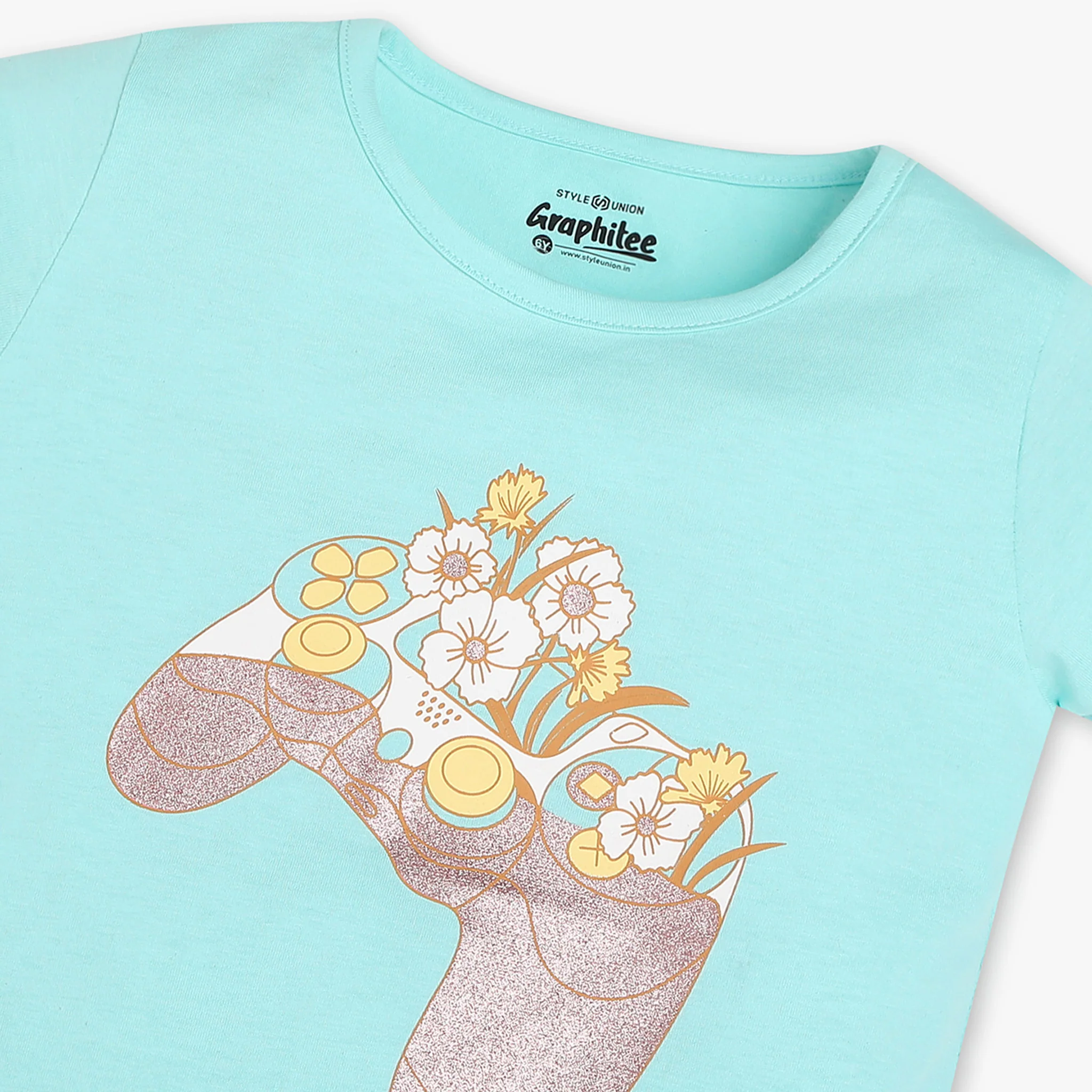 Girls Graphic Crew Neck T-Shirt - Image 3