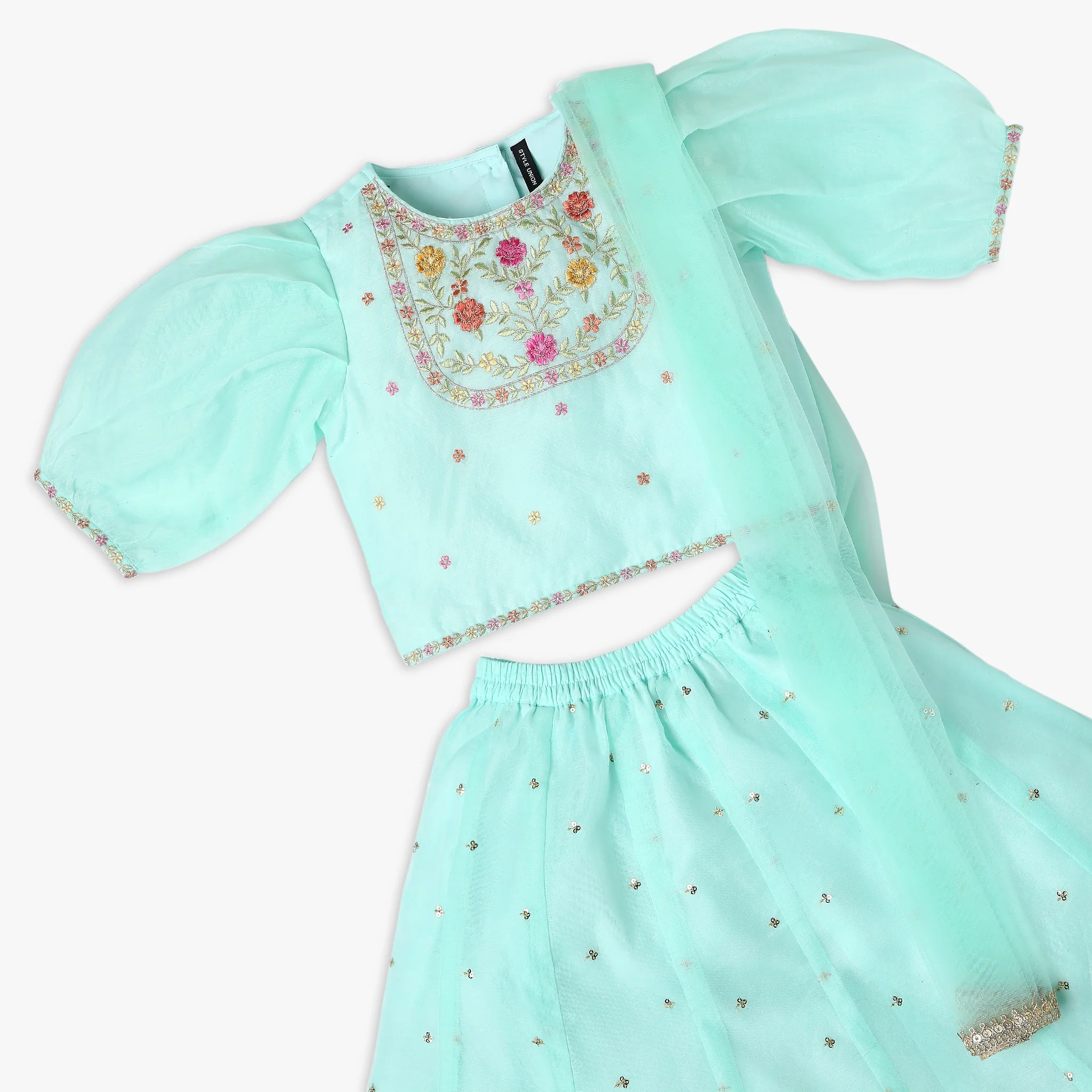 Girl's Regular Fit Embellished Choli & Skirt With Dupatta Set - Image 3