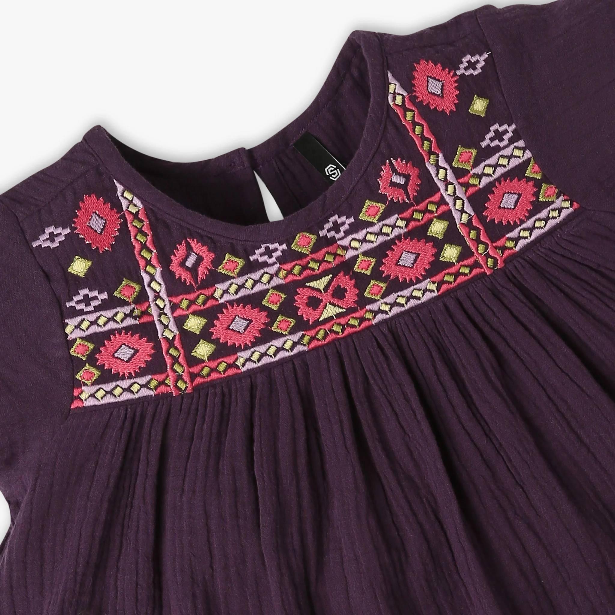 Girls Embroiderd Round Neck Short Sleeve Top - Image 3