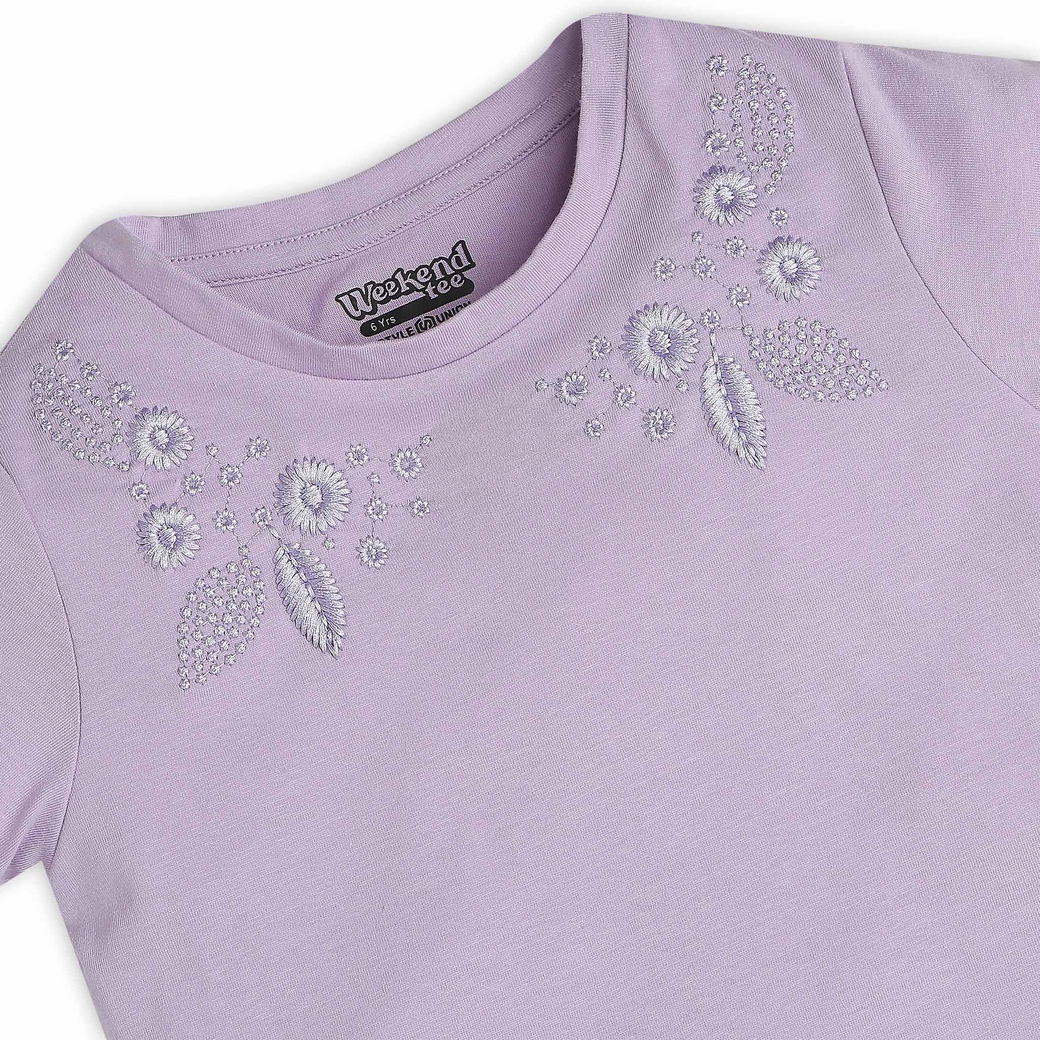 Girls Regular Fit Embroidered T-Shirt - Image 3