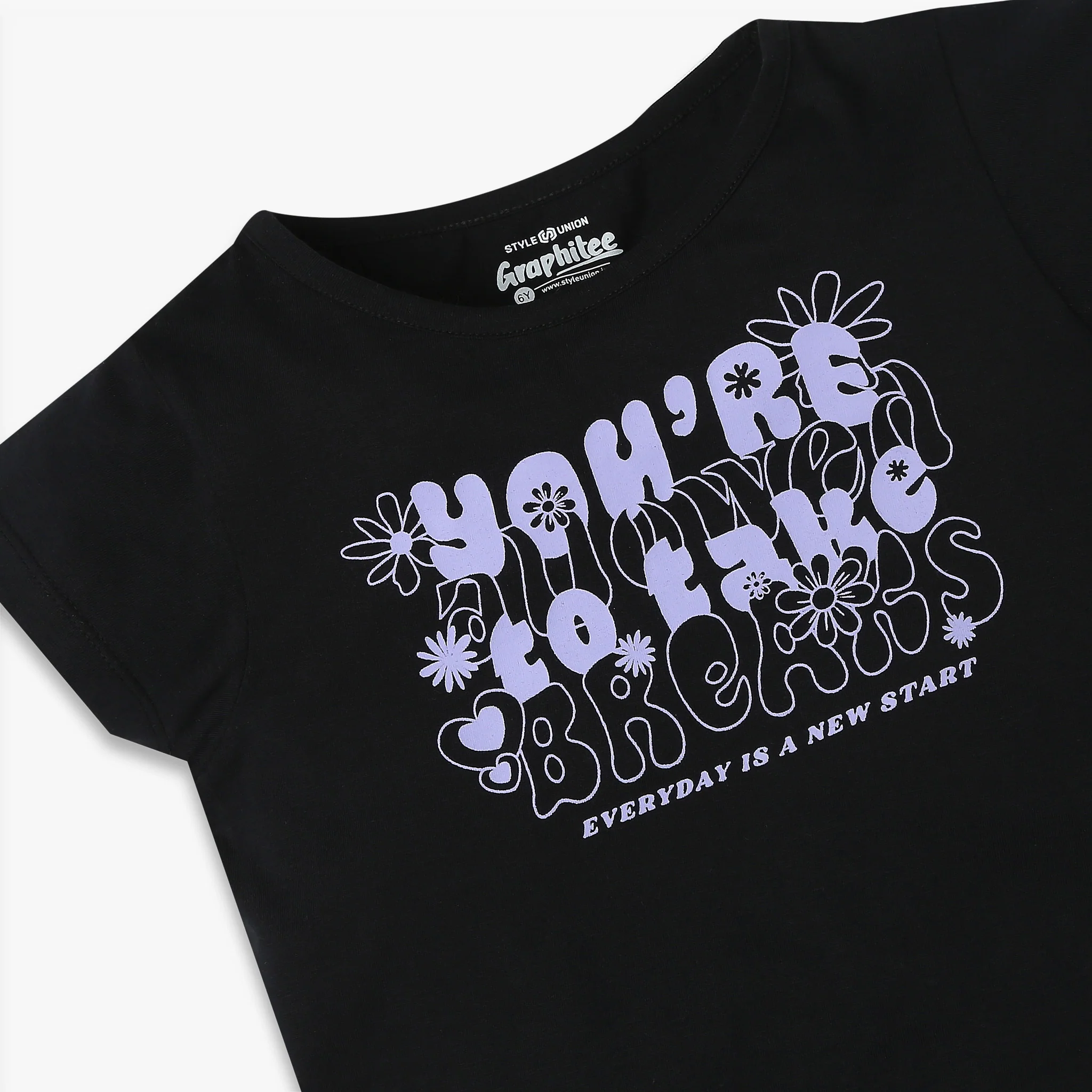 Girls Regular Fit Graphic T-Shirt - Image 3