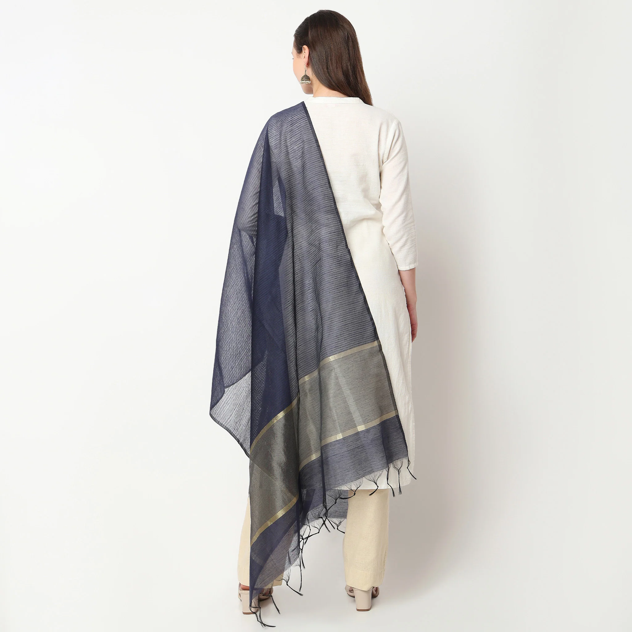 Golden Zari Dupatta - Image 14