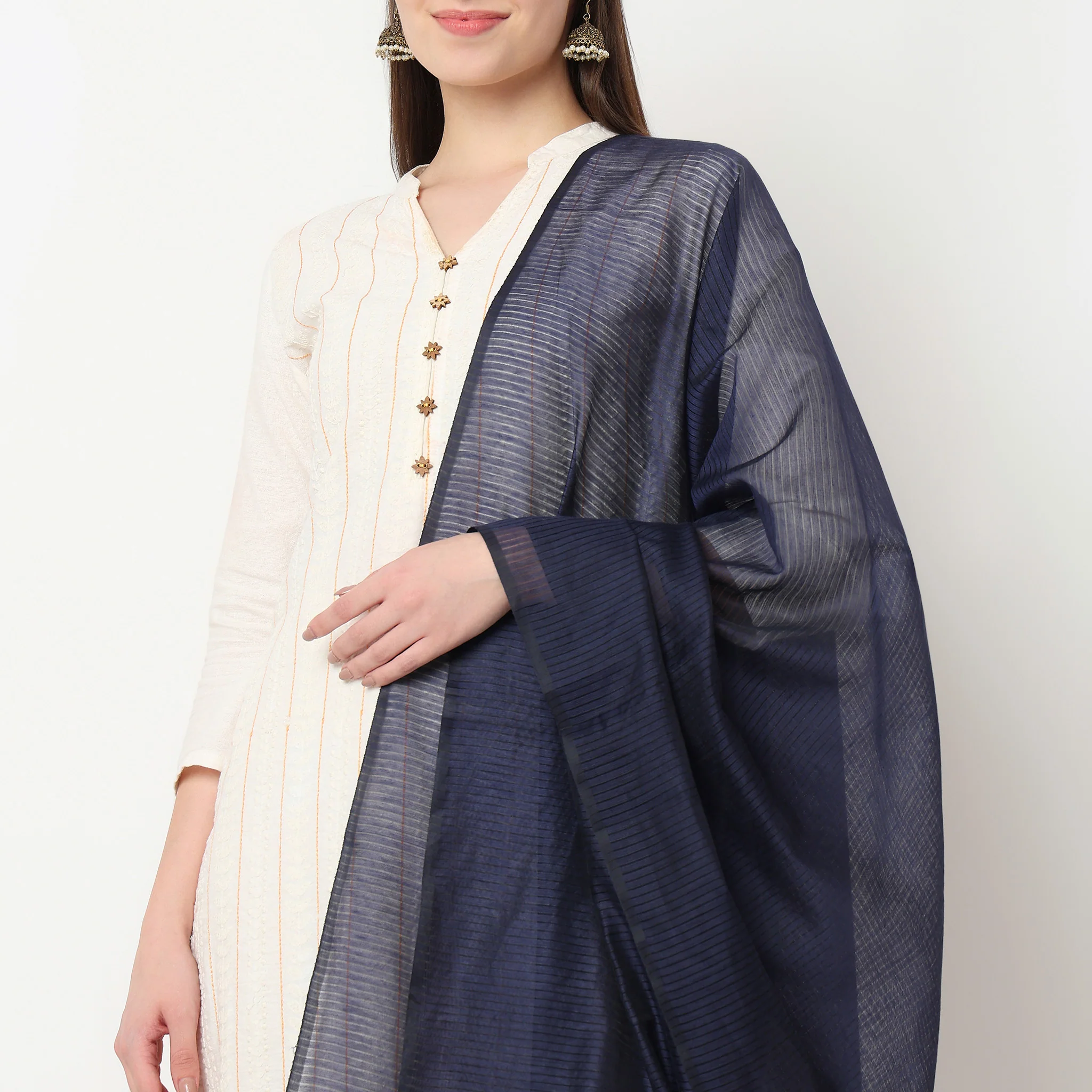 Golden Zari Dupatta - Image 15