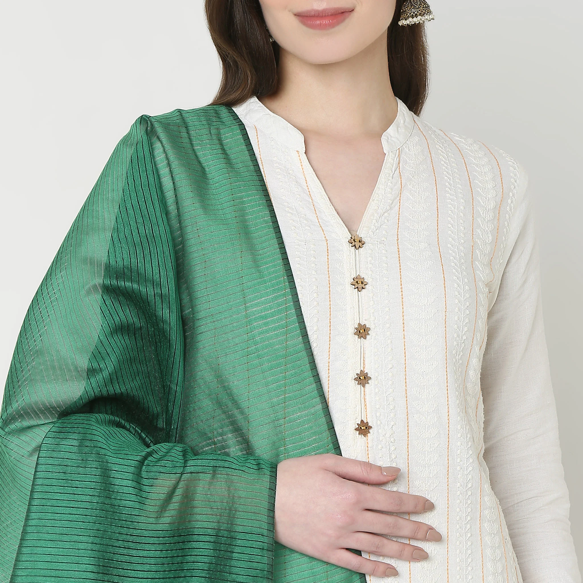 Golden Zari Dupatta - Image 6