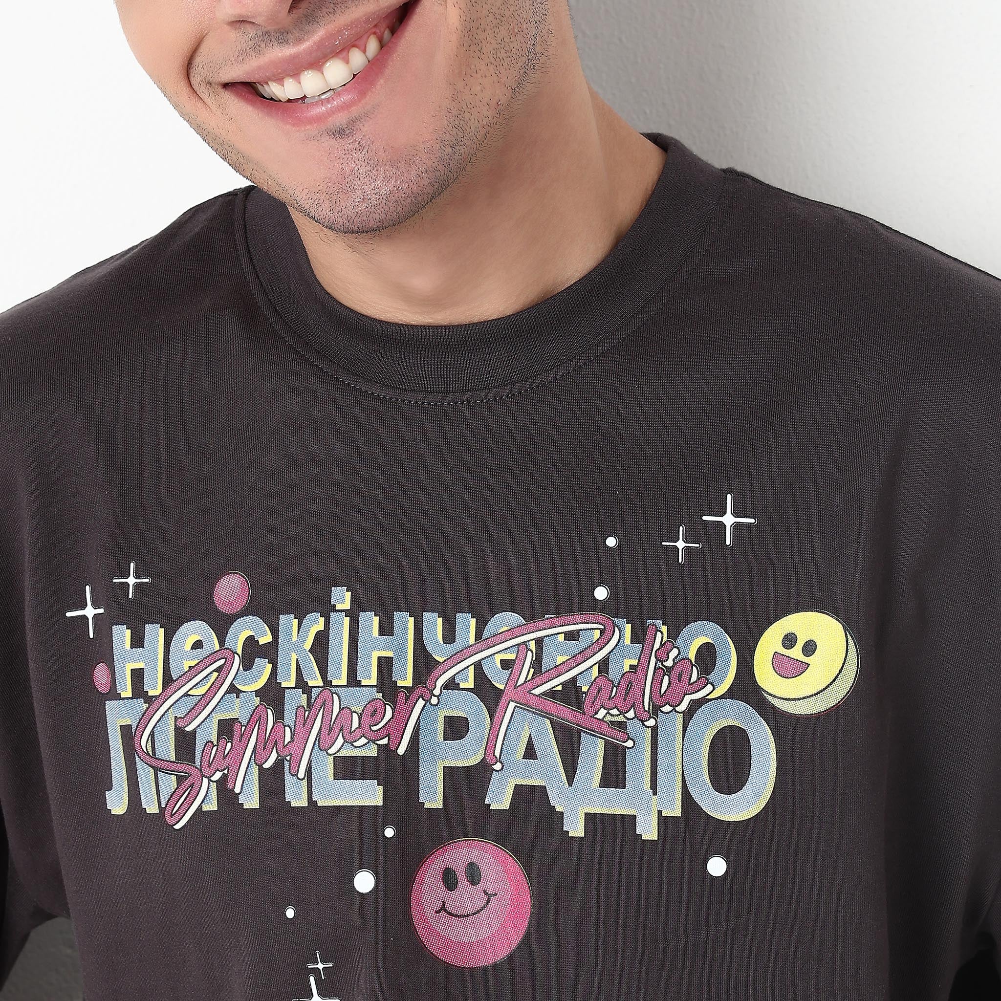 Graphic Oversize Karaoke T-Shirt - Image 4