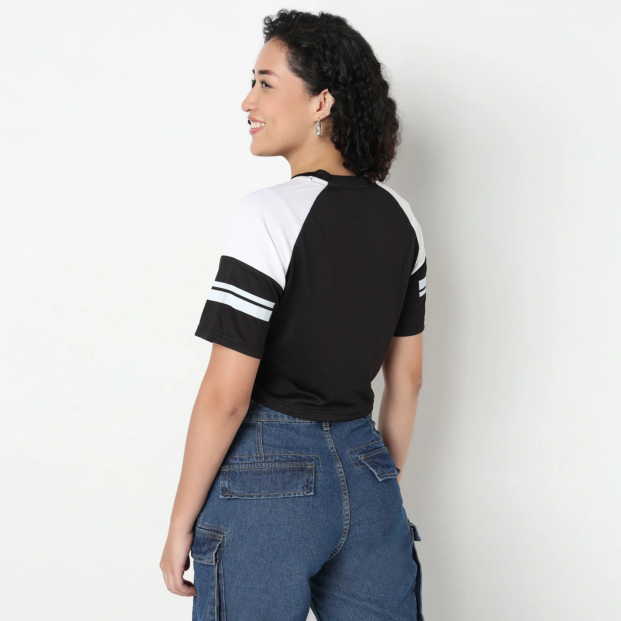 Air Dry Graphic Boxy Cropped T-Shirt - Image 3