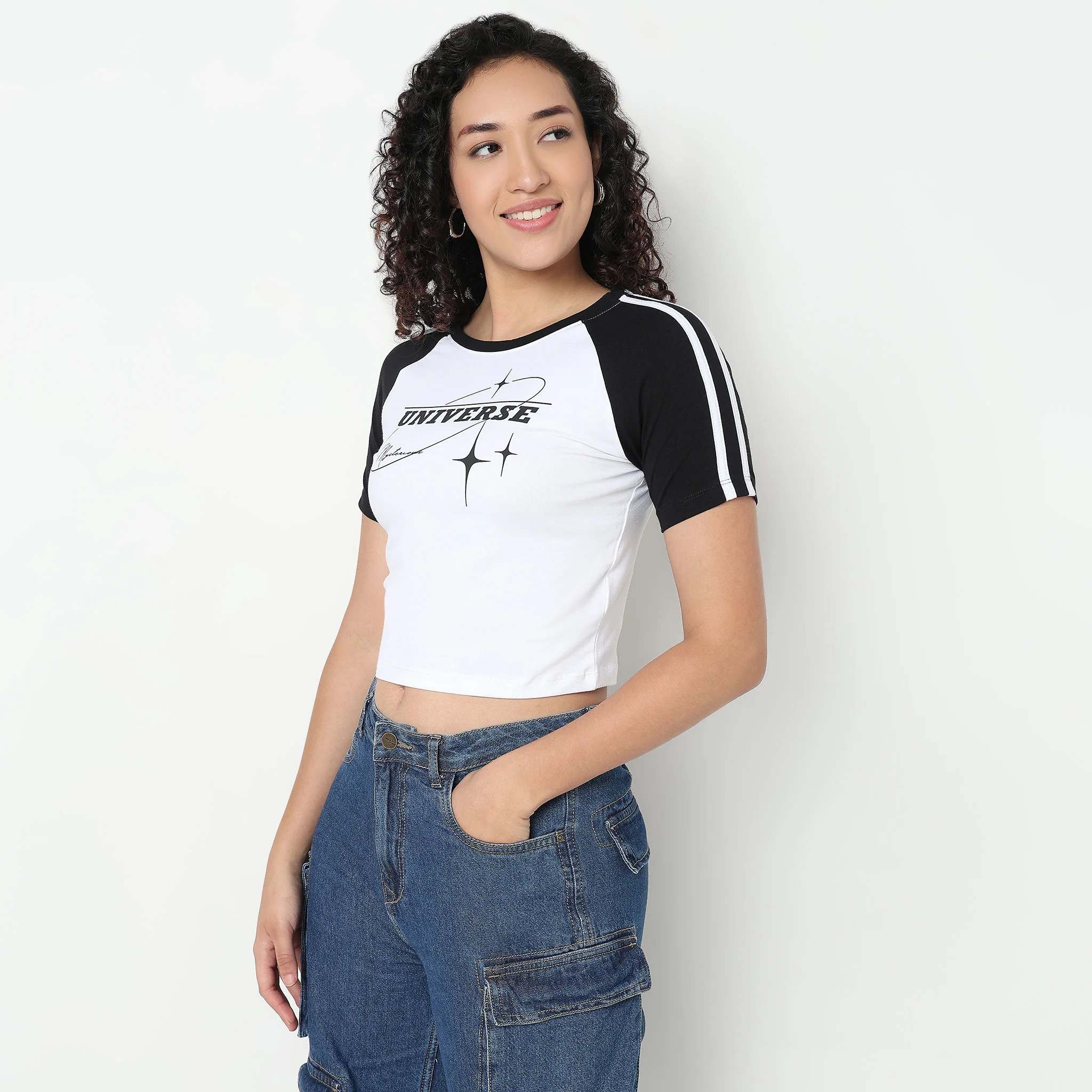 Graphic Cotton Cropped T-Shirt - Image 5
