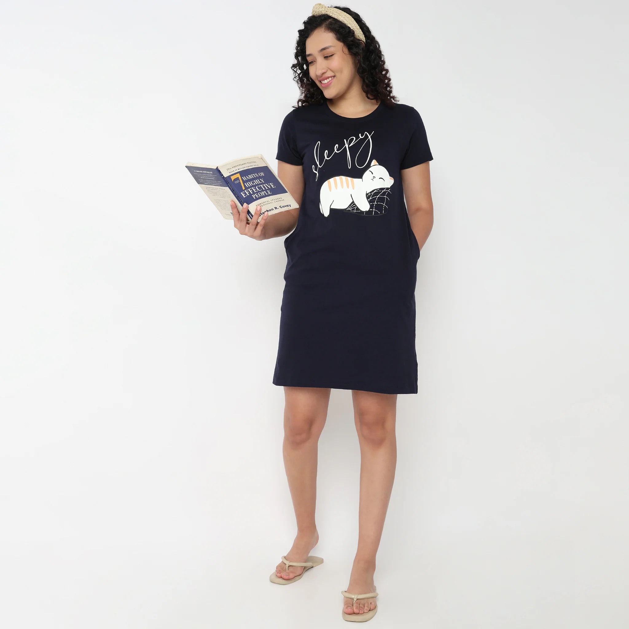 Graphic Short Gown