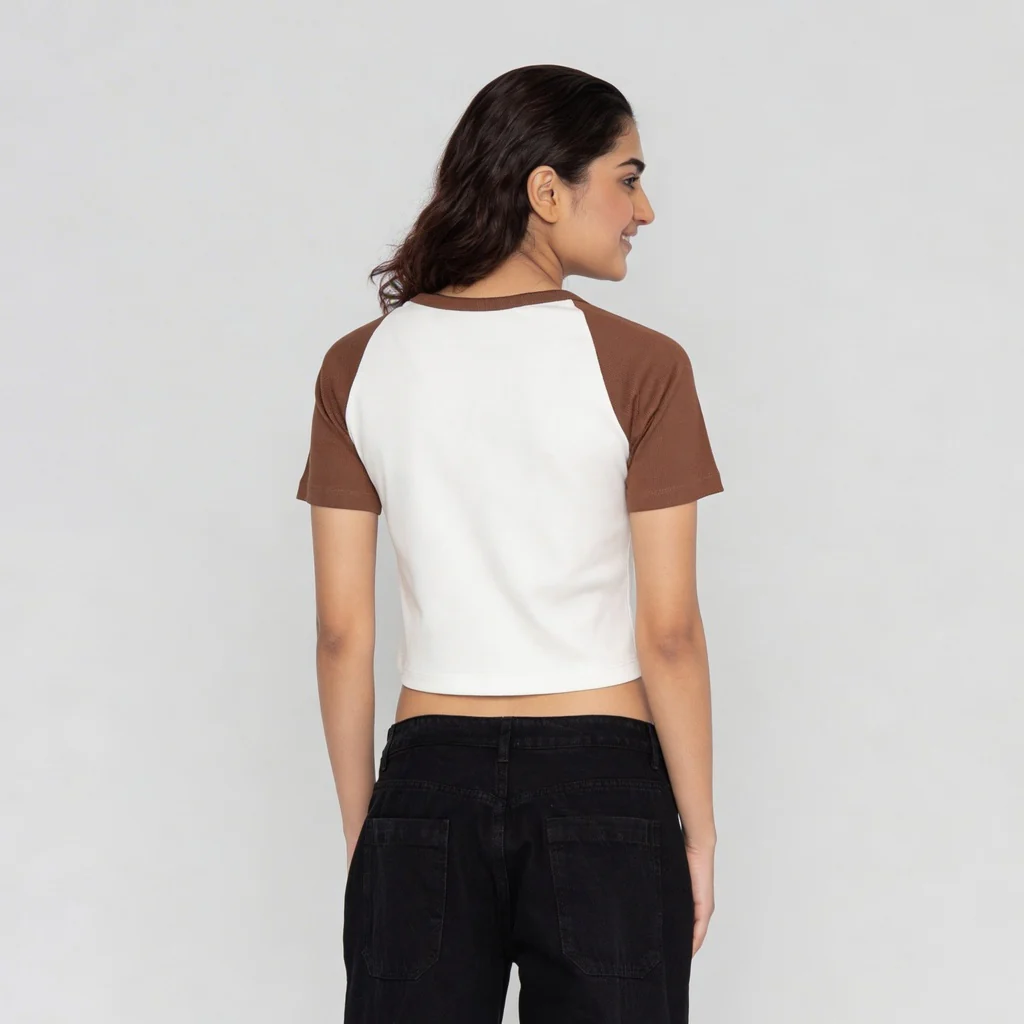 Graphic Slim Fit Crop T-Shirt - Image 3
