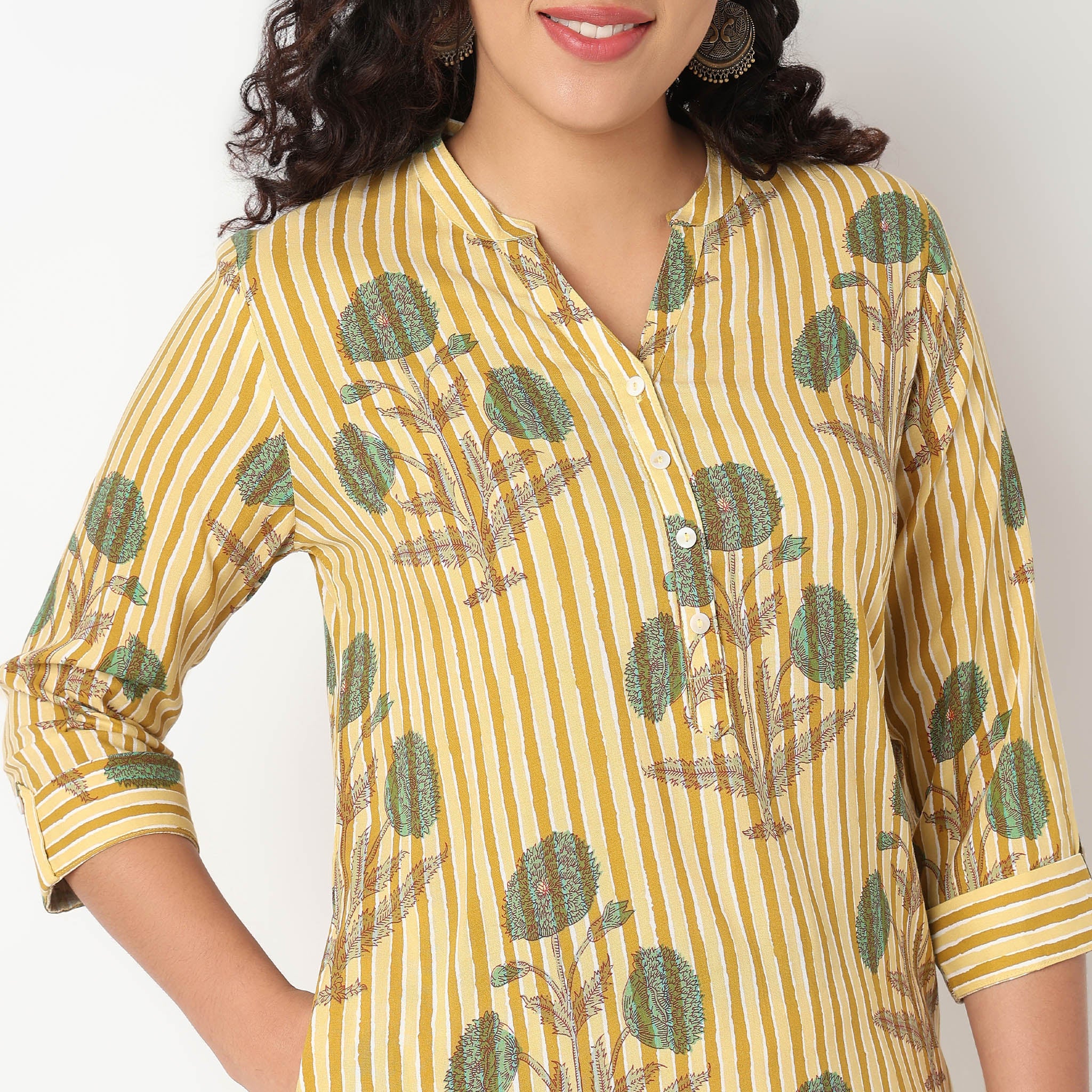 Half Placket Rayon Long Kurta - Image 4