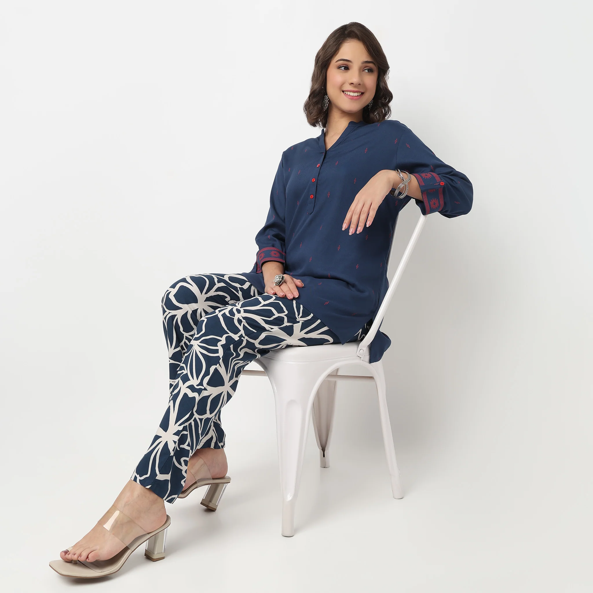 Half Placket Short Kurta - Image 6