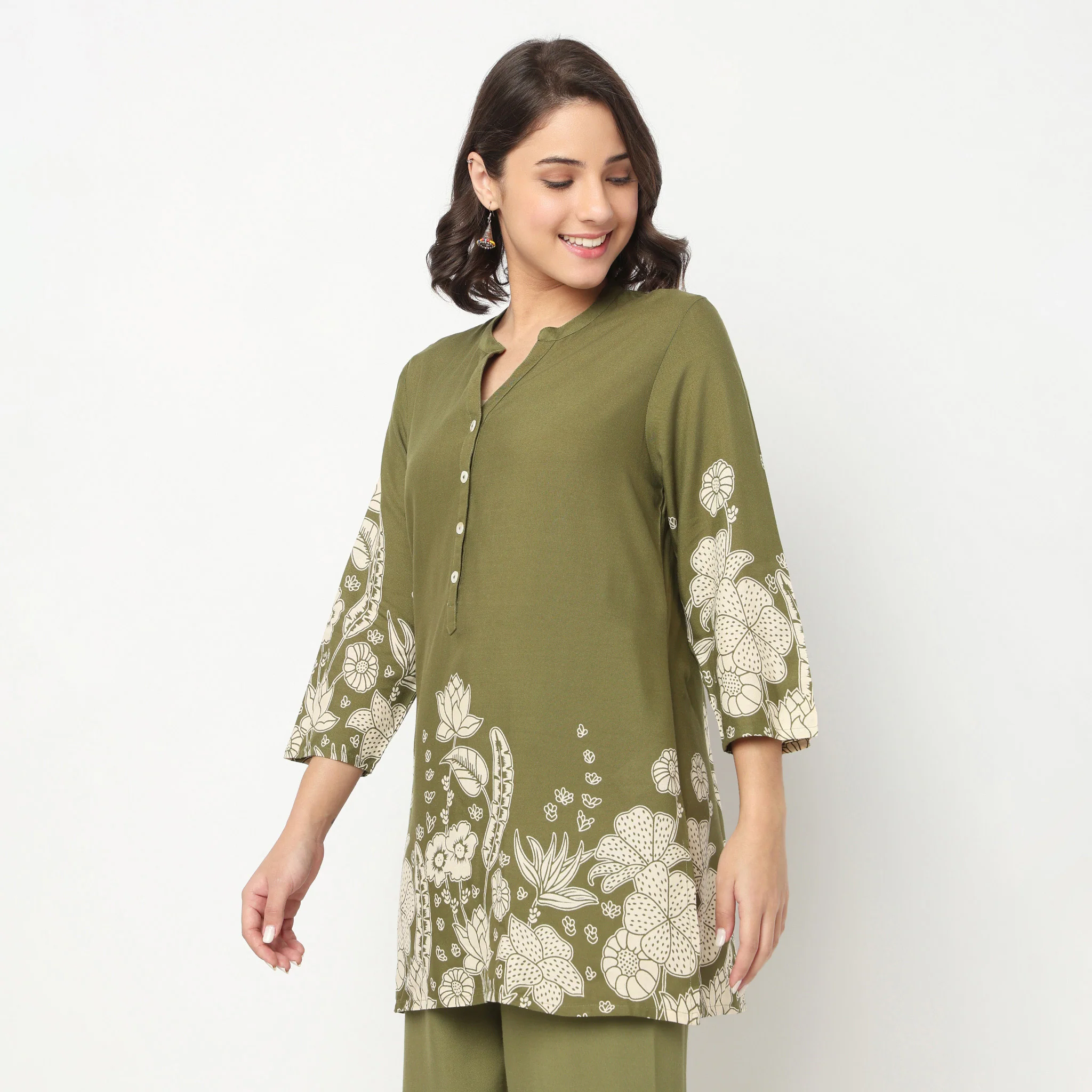 Half Placket Short Kurta - Image 5