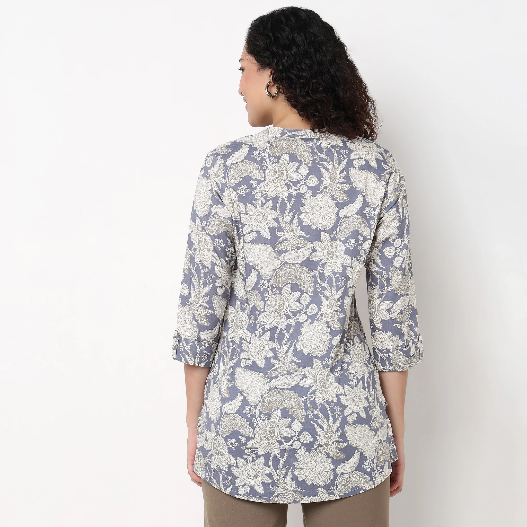Half Placket Straight Short Kurta - Image 3