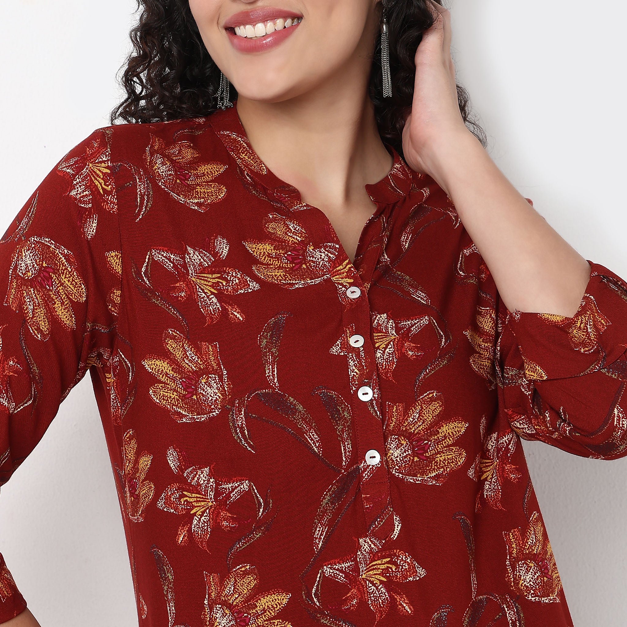 Half Placket Straight Short Kurta - Image 4