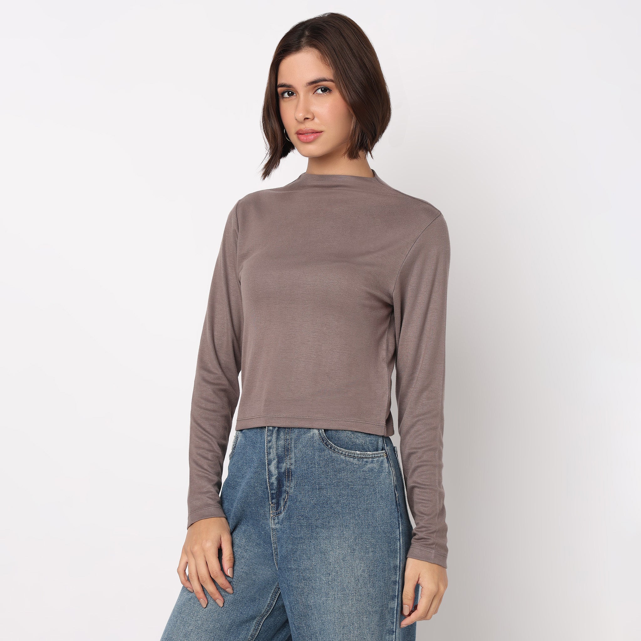 High Neck Full Sleeve Essential T-Shirt - Image 5