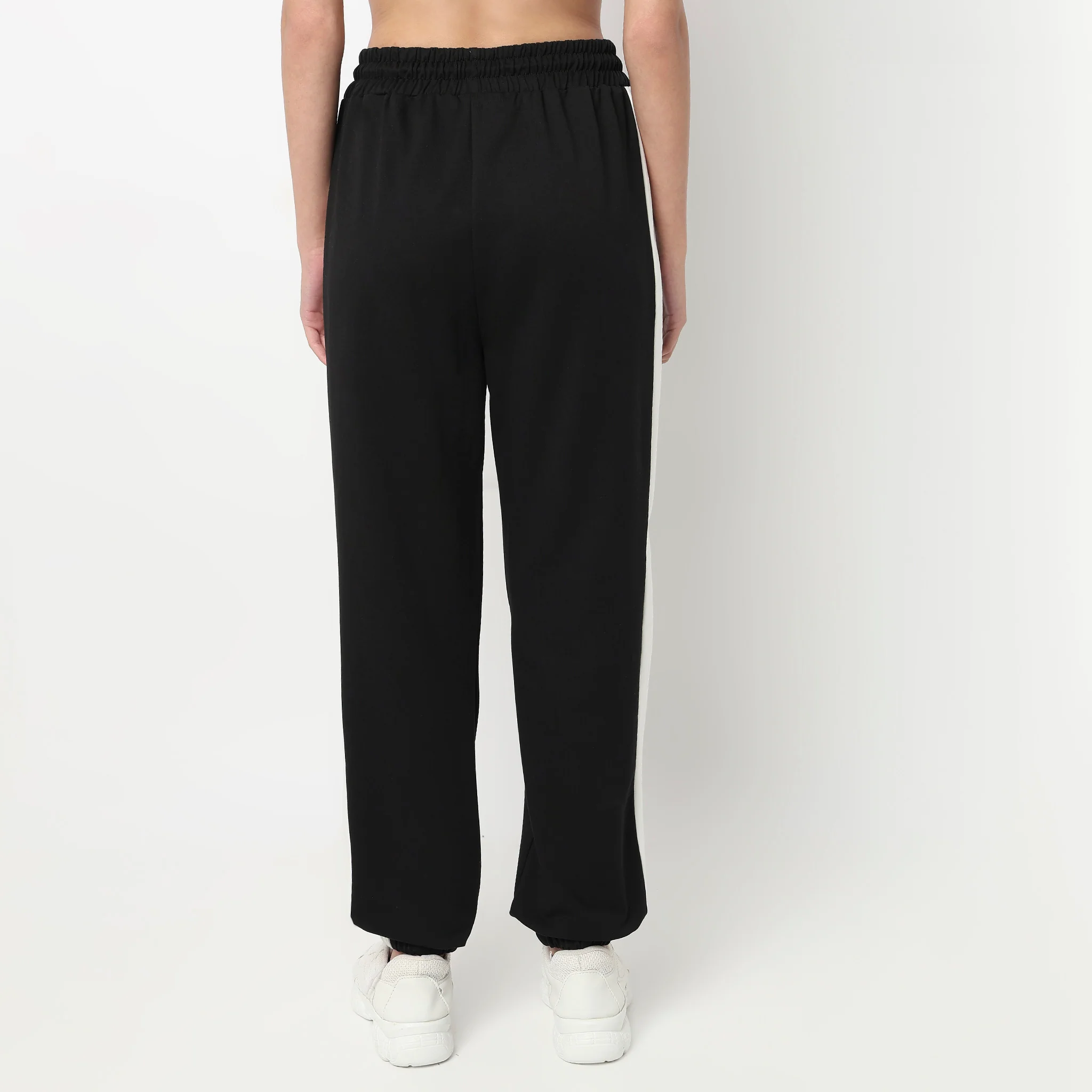 High Rise Relaxed Fit Joggers - Image 3