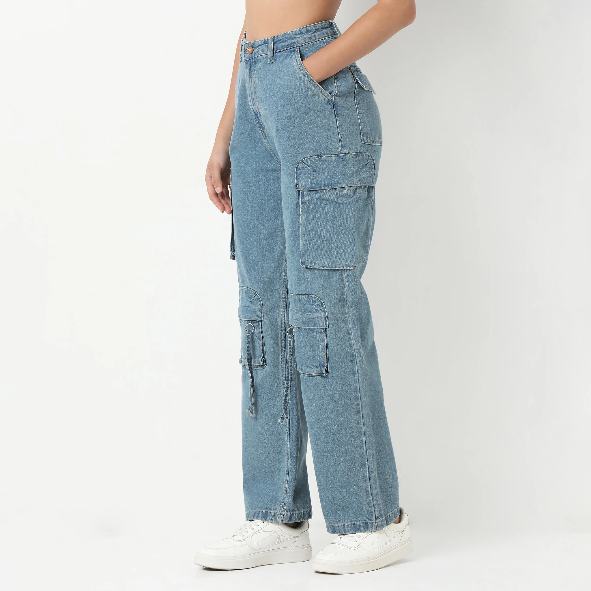 Highwaist 8 Pockets Straight Fit Cargos - Image 10