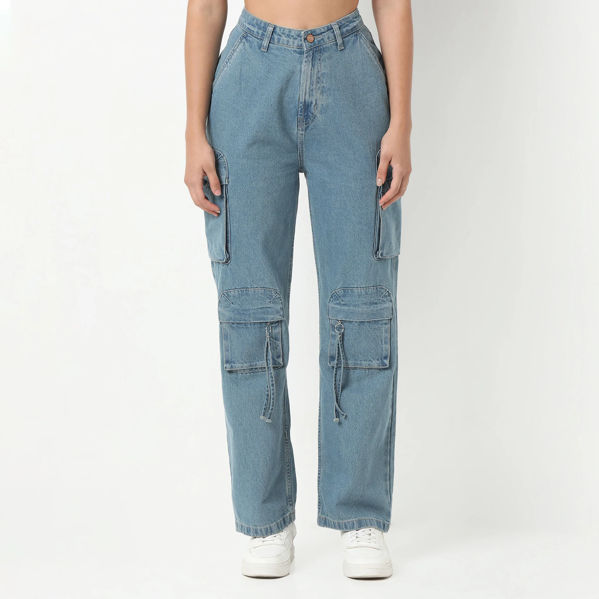 Highwaist 8 Pockets Straight Fit Cargos - Image 7
