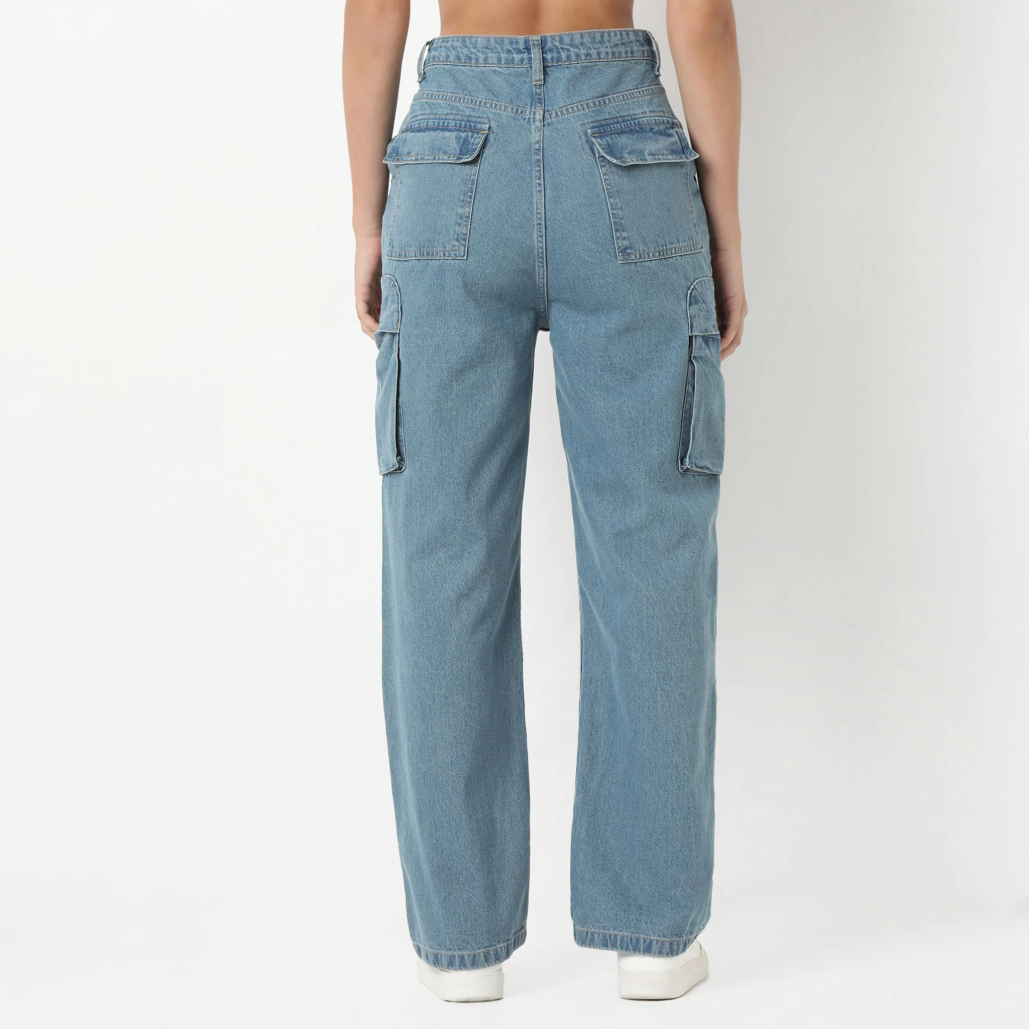 Highwaist 8 Pockets Straight Fit Cargos - Image 8