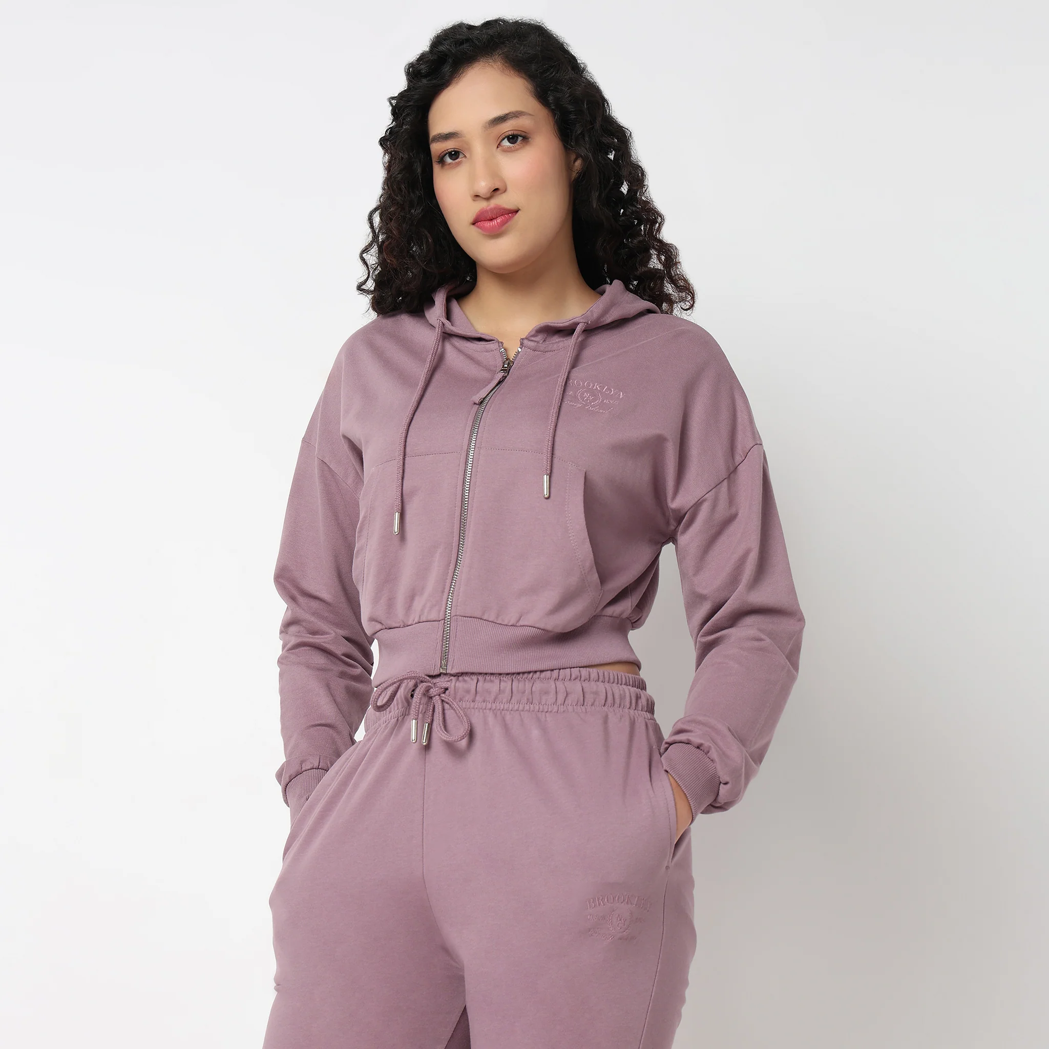 Hoodie Crop Sweatshirt With Kangaroo Pockets - Image 5