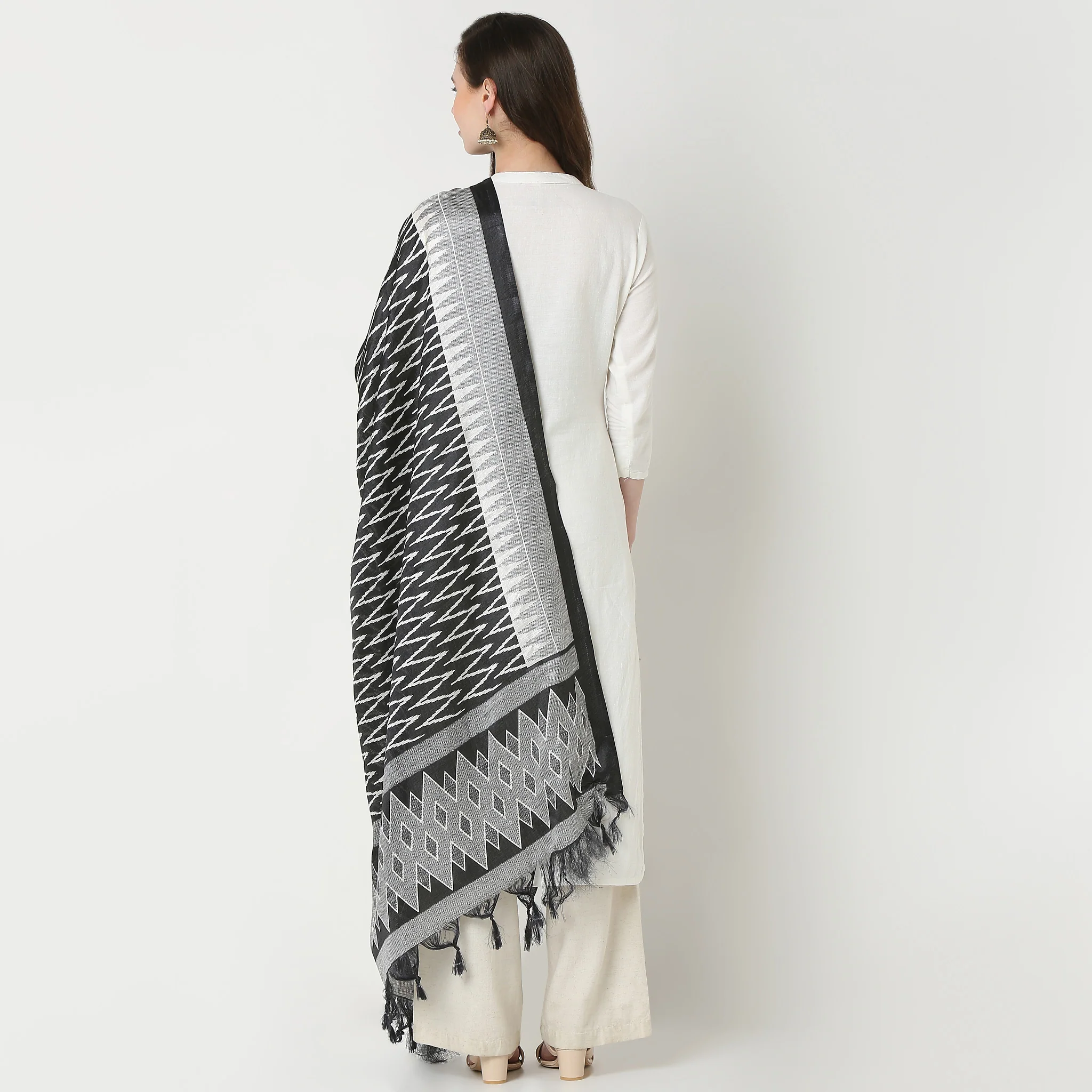 Ikat Printed Silk Dupatta - Image 2