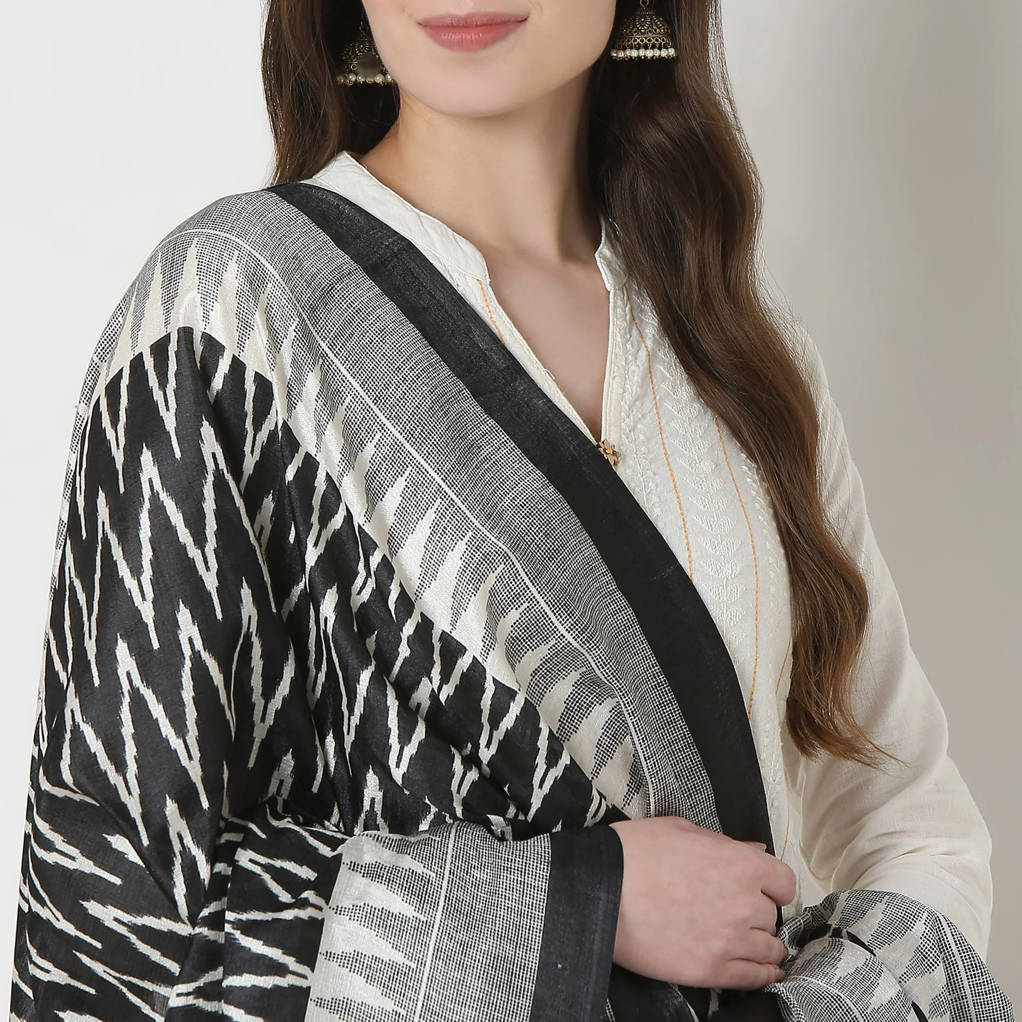 Ikat Printed Silk Dupatta - Image 3