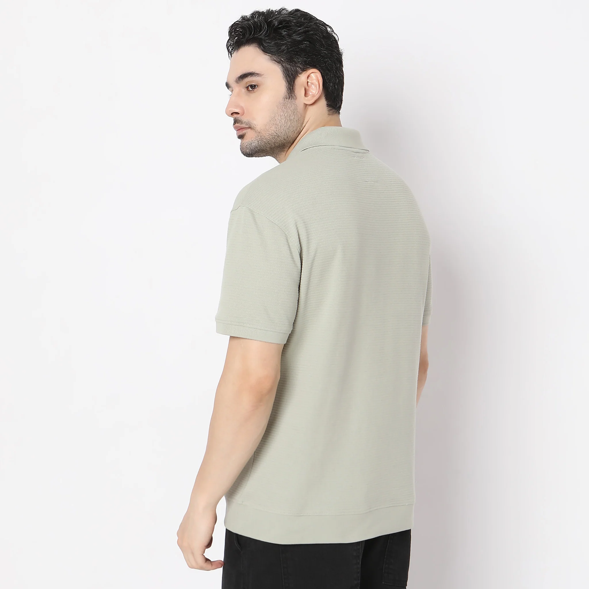 Jacquard Johnny Collar Island Polo T-Shirt - Image 8