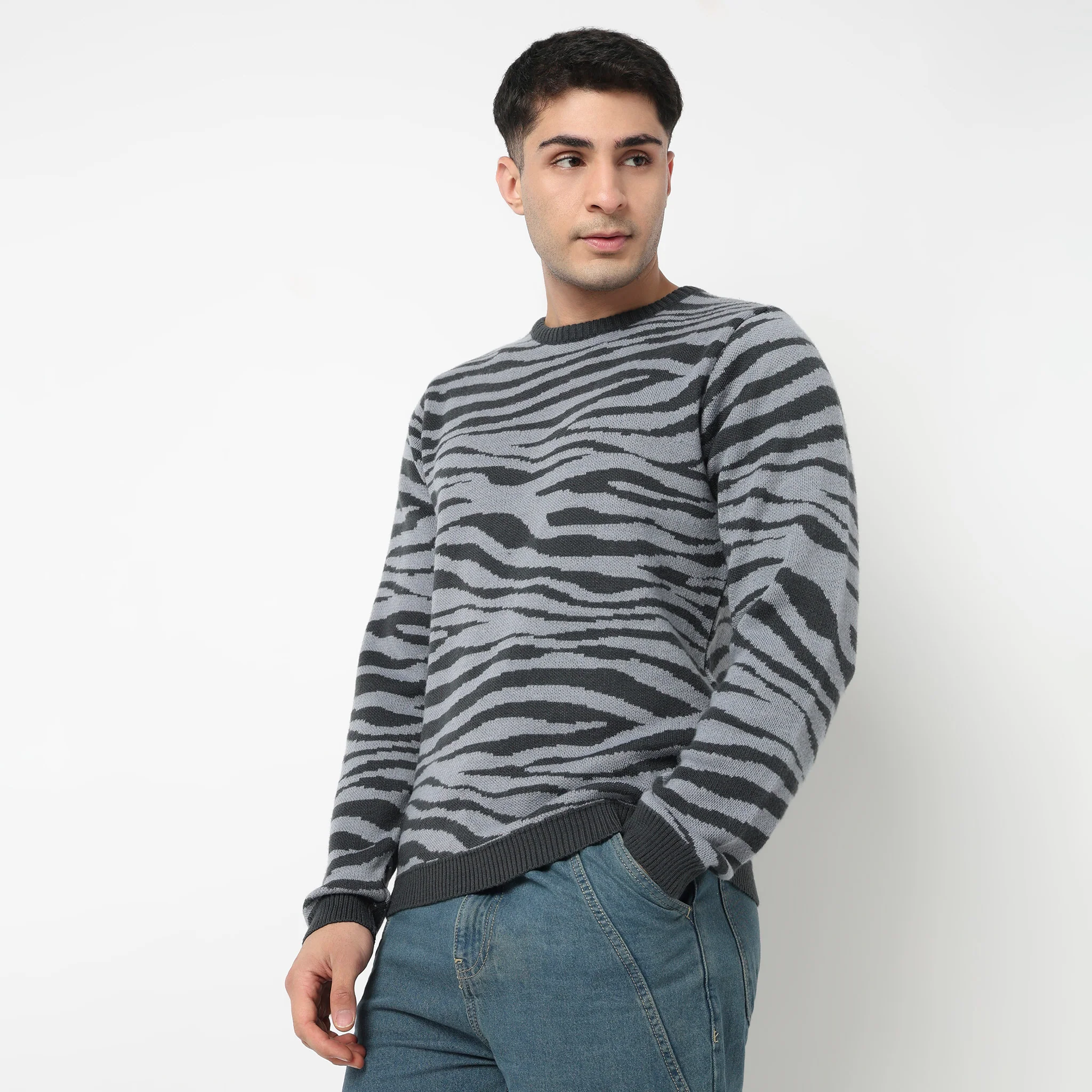 Jacquard Knitted Winter Sweater - Image 5