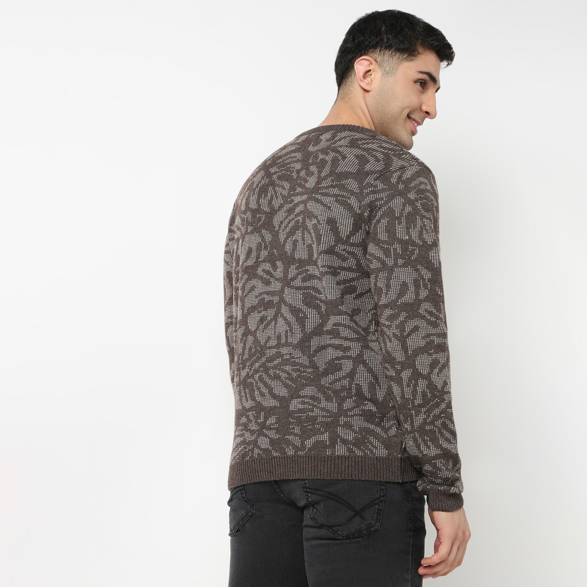 Jacquard Knitted Winter Sweater - Image 3