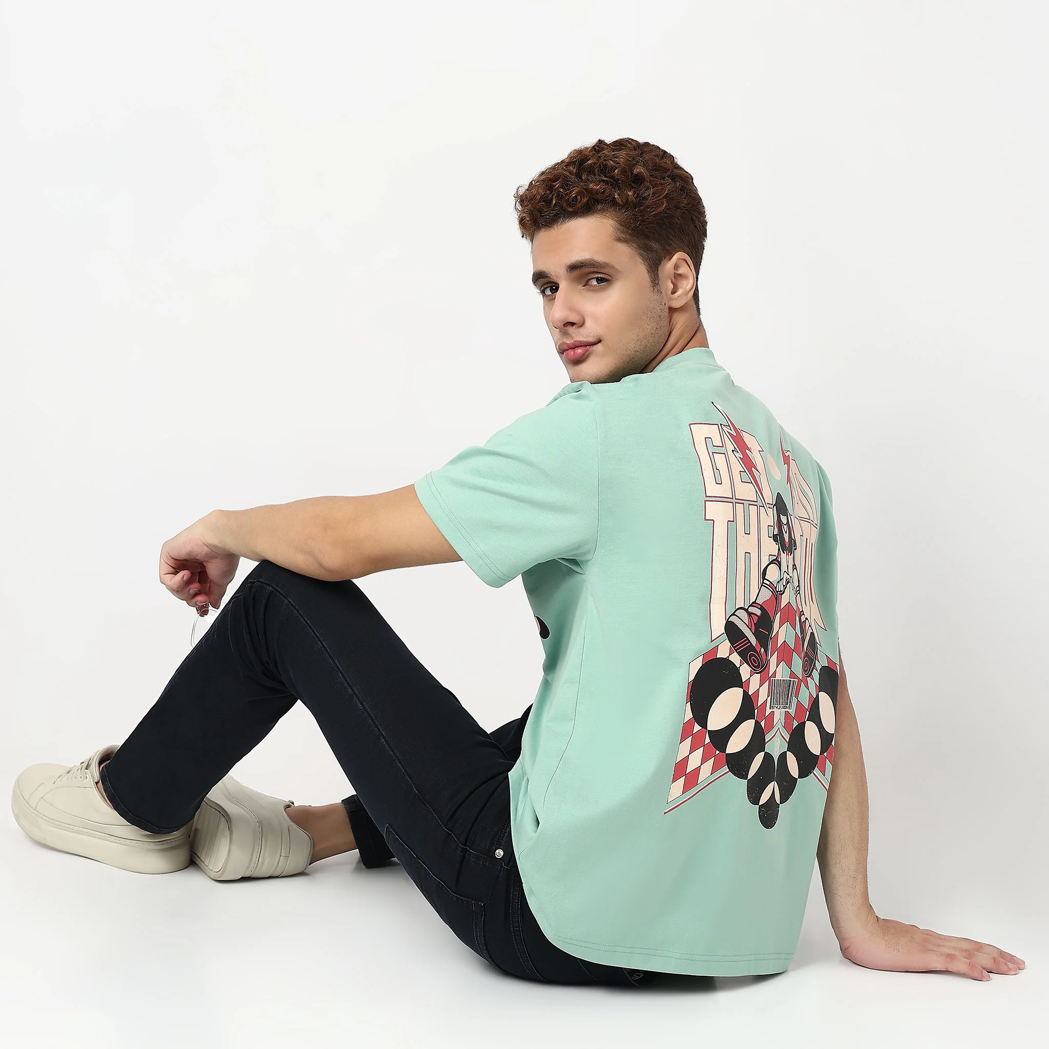 Oversize Cotton Graphic Karaoke T-Shirt - Image 4