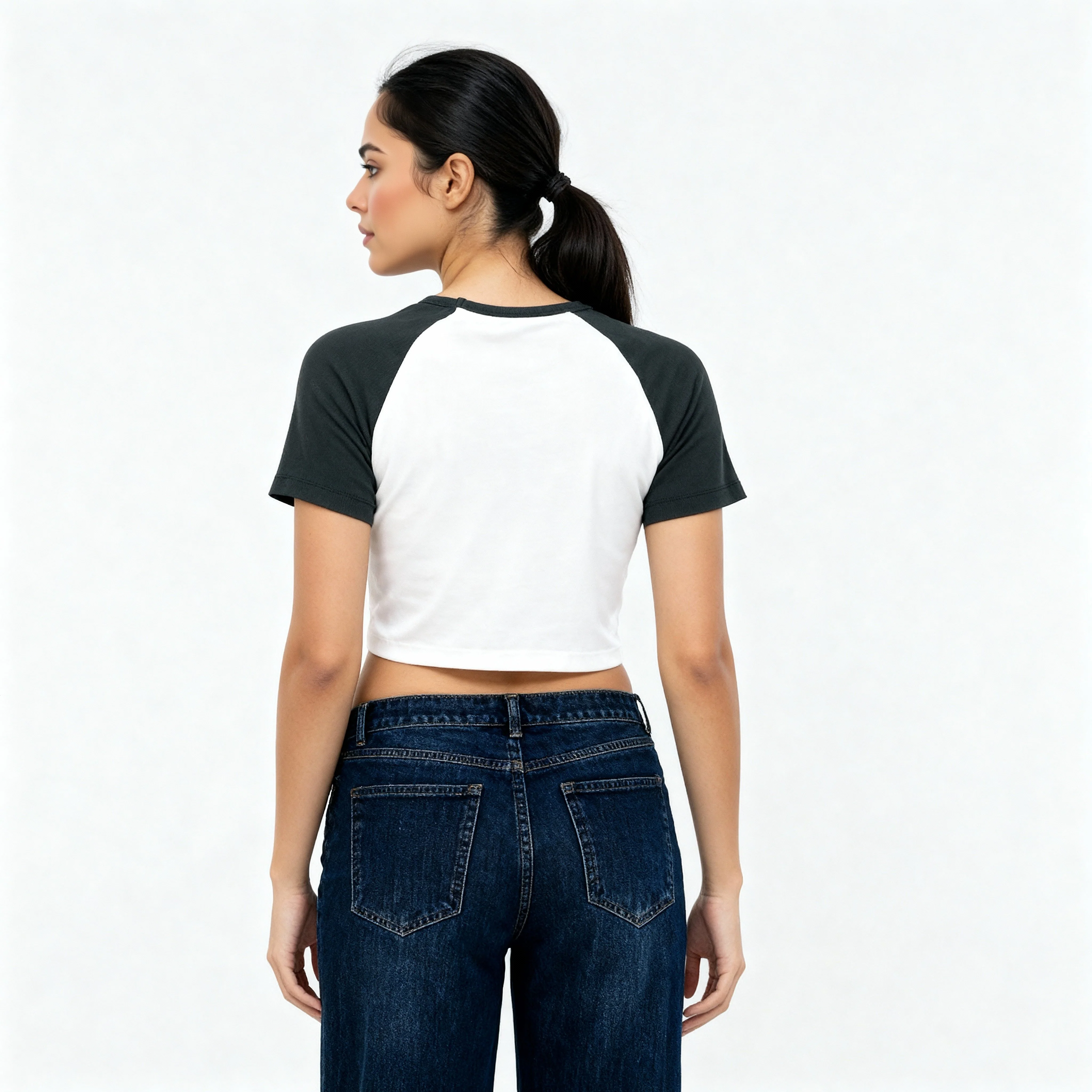 Knitted Graphic Cropped T-Shirt - Image 3