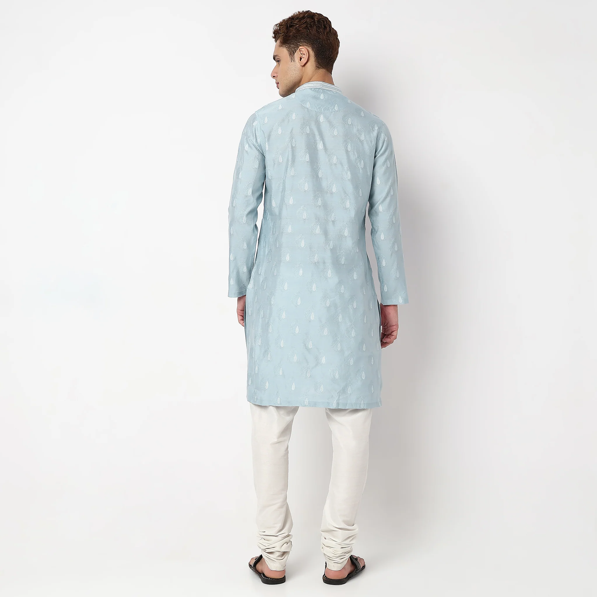 Jacquard Mandarin Collar Long Kurta - Image 3