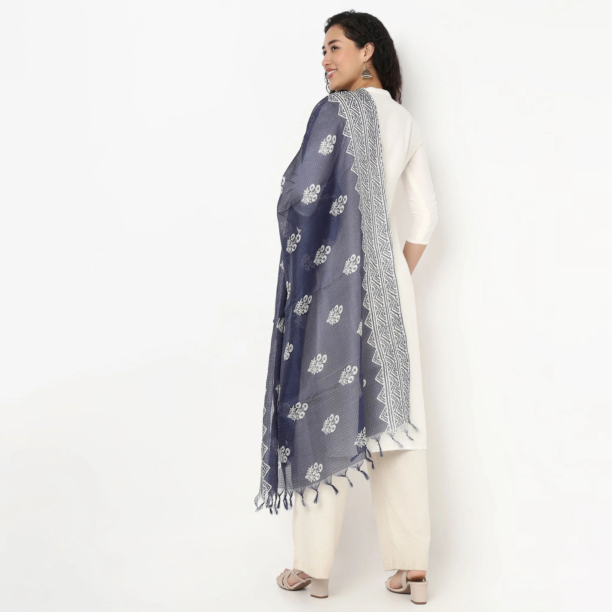 Kota Doria Printed Dupatta - Image 2