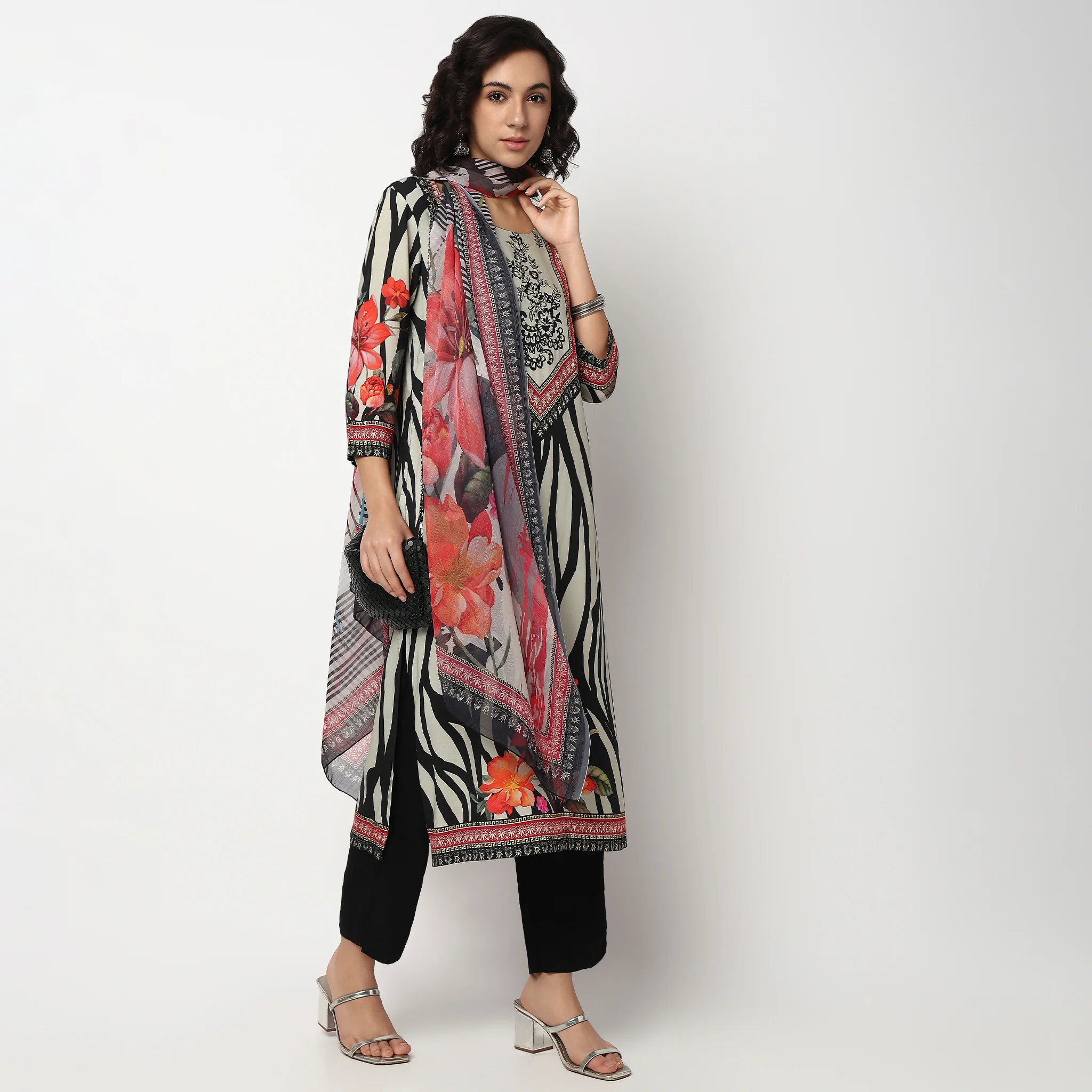 Printed Kurta and Pant Set with Dupatta