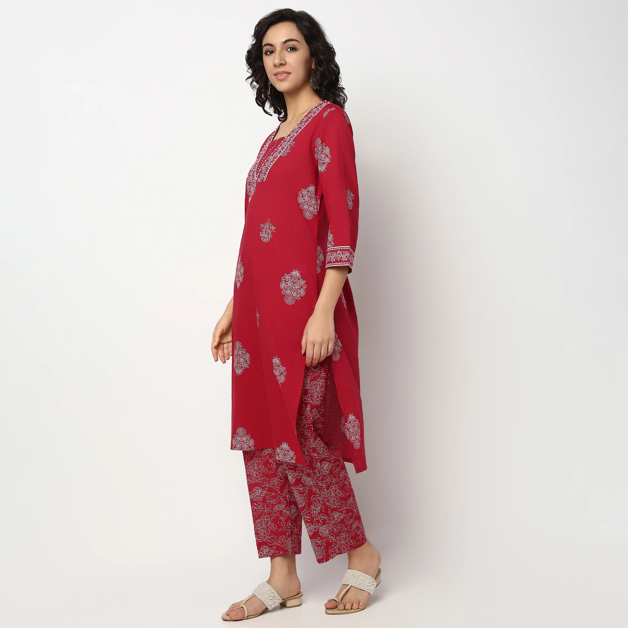 Printed Cotton V Neck Kurta Set with Dupatta - Image 5