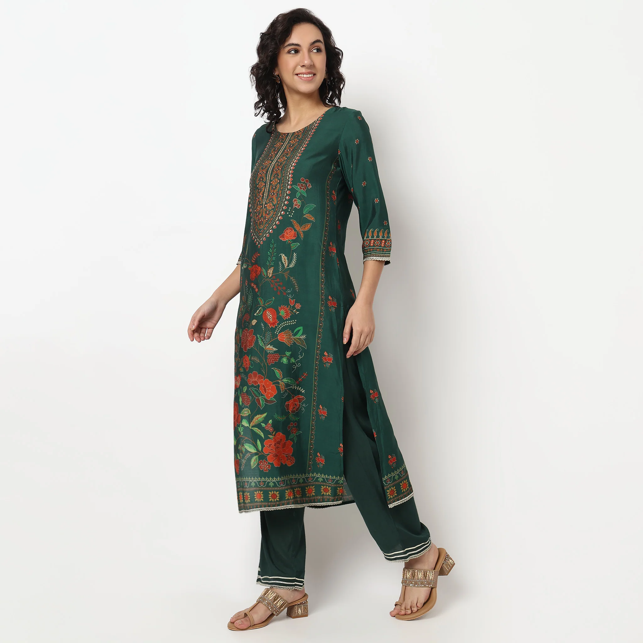 Printed Kurta Set with Dupatta - Image 5